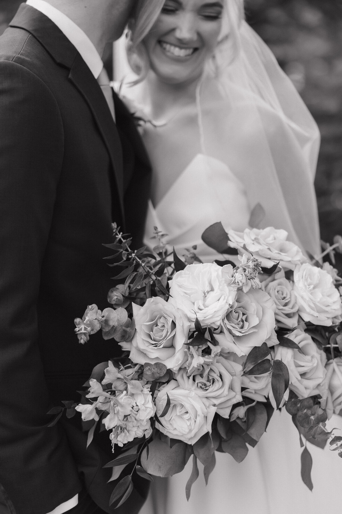 Black and white Indianapolis wedding bouquet photo