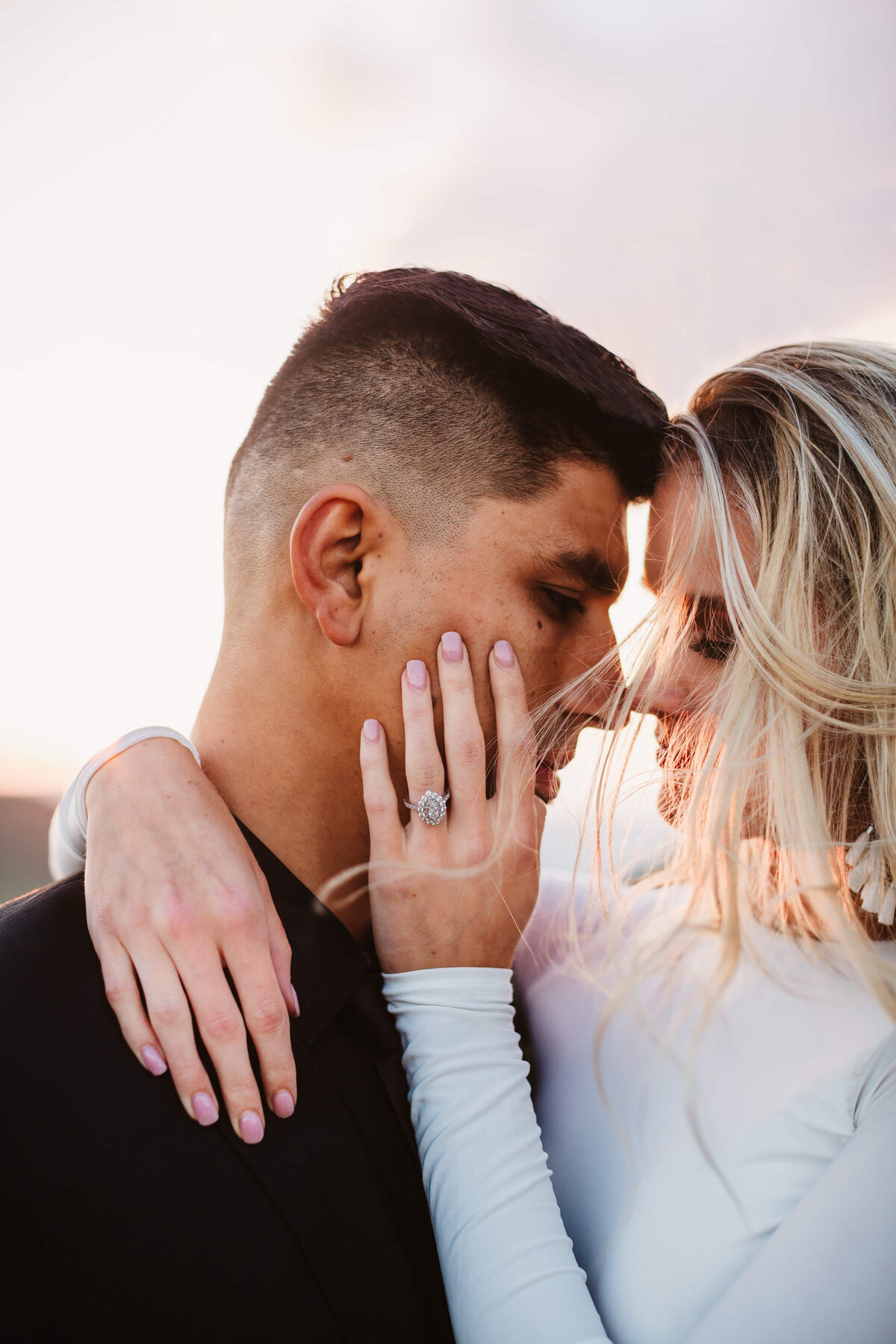 bride-groom-sunset-engagement-session