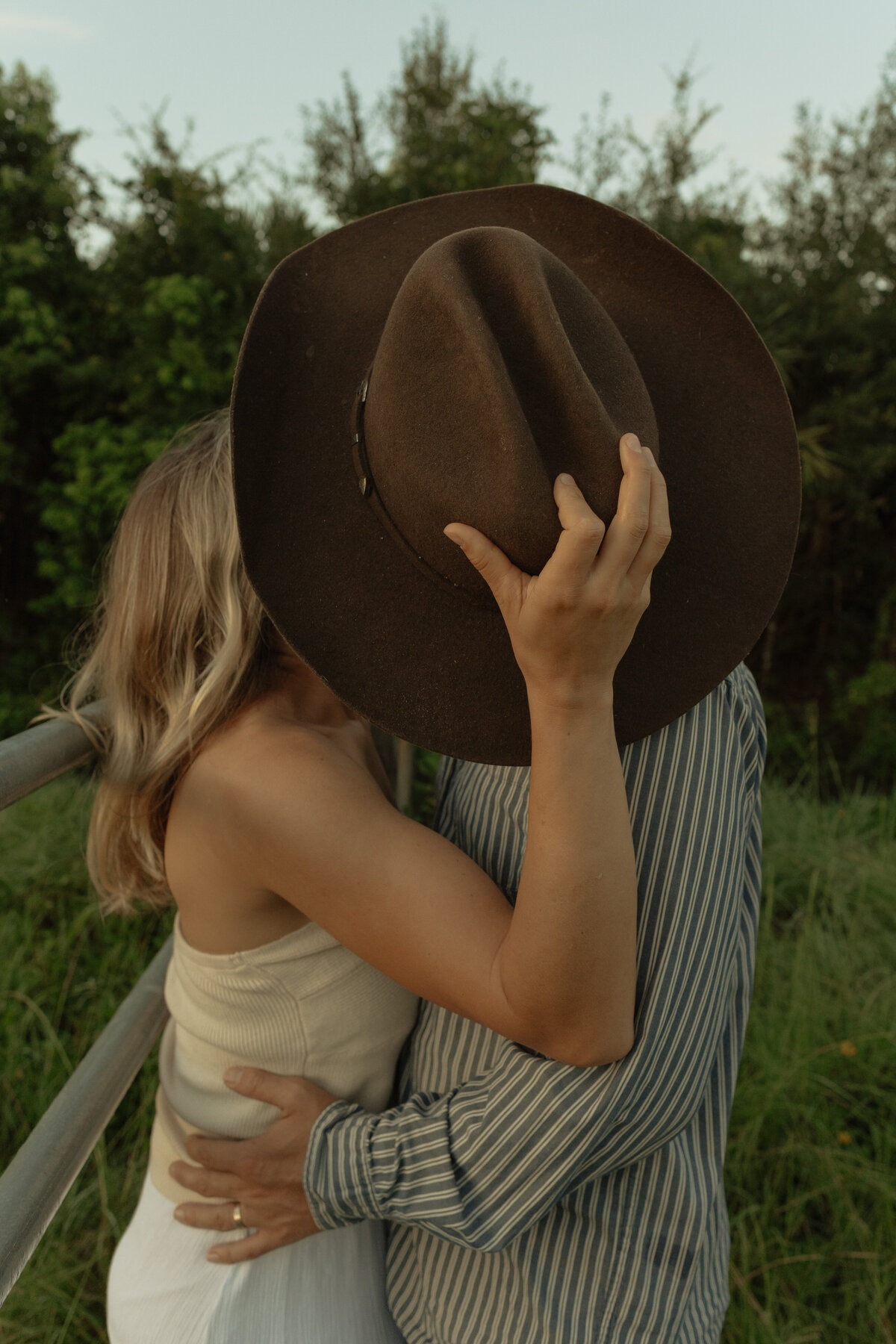 florida countryside couple-2