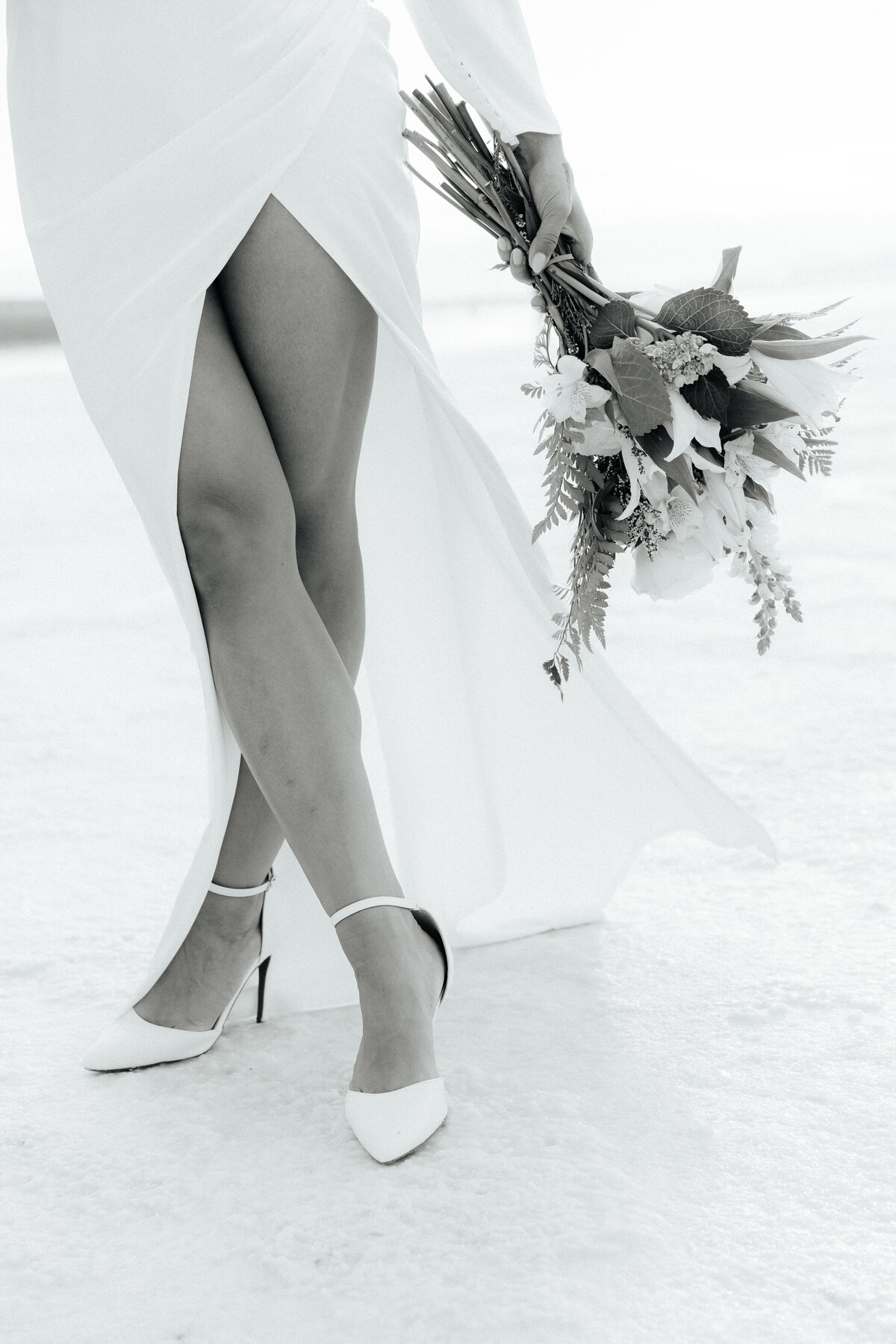 bride shoes details