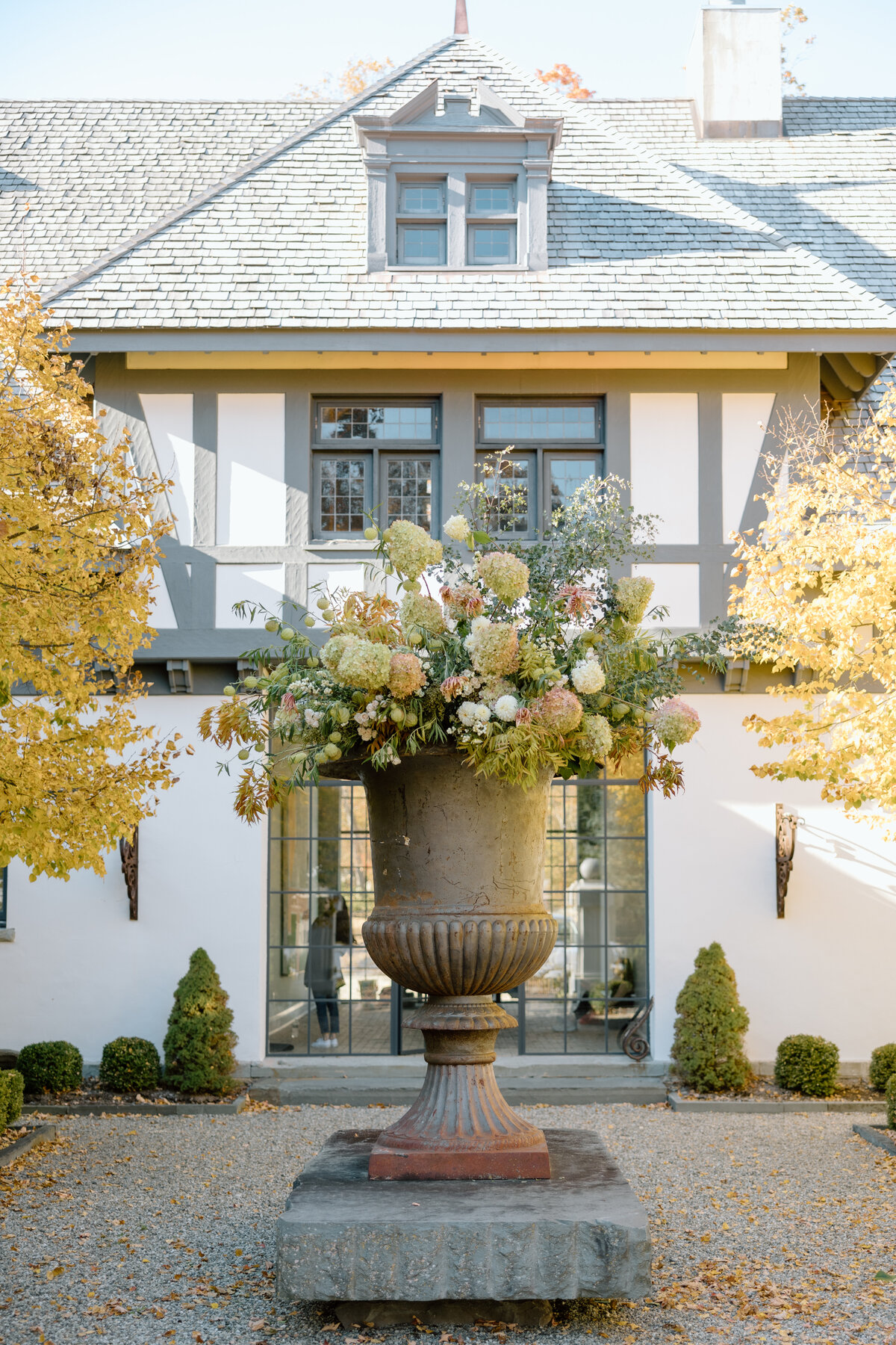 Tuxedo Park_ NY - Luxury Wedding Styled Shoot - Editorial Bridal 510