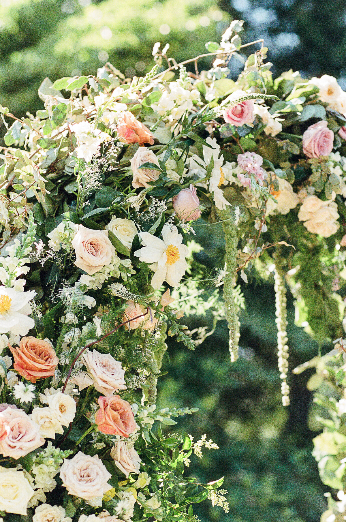 Sarah Rae Floral Designs Wedding Event Florist Flowers Kentucky Chic Whimsical Romantic Weddings4