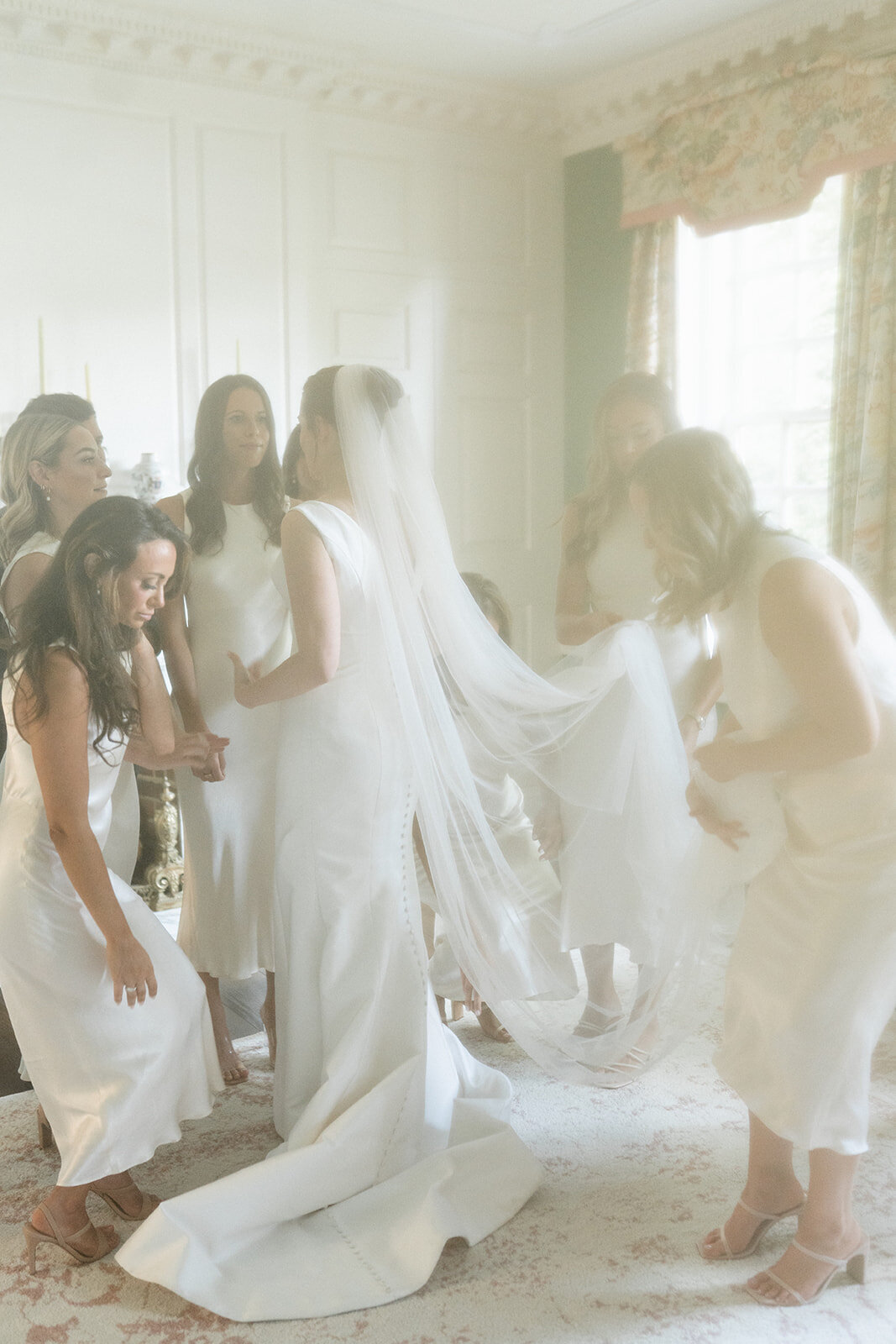 Hannah Malloy Virginia Wedding and Family Photographer