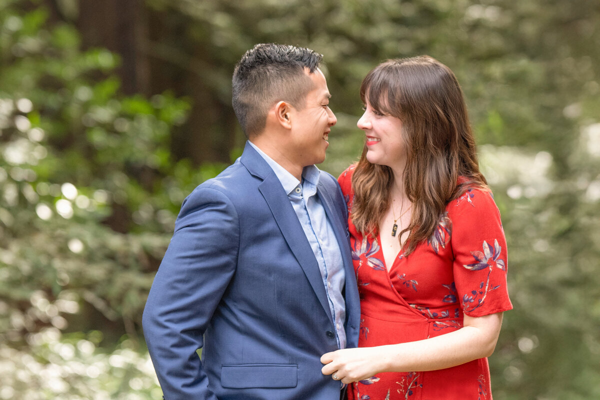 Kosuke & Chelsea  Engagement Portraits_ California Redwoods _03