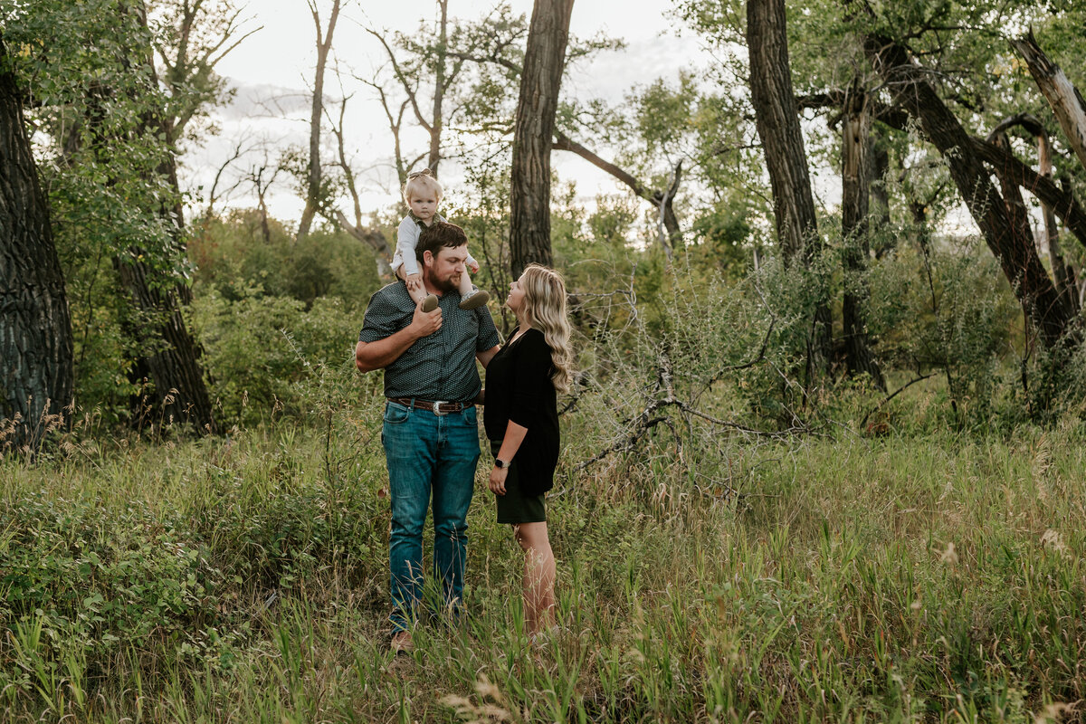 Lethbridge Alberta Coulee Family Session (8 of 12)