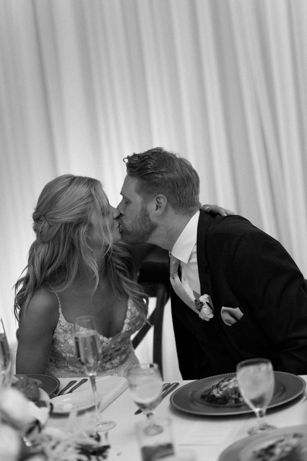 Jack-and-Julia-6.16.2023-Nichole-Babiez-Photography-Chicago-Illinois-wedding-photographer-bridgeport-art-center-downtown-wrigley-building-union-station-couples-wedding-party-portraits-reception-candid-luxury-downtown--89