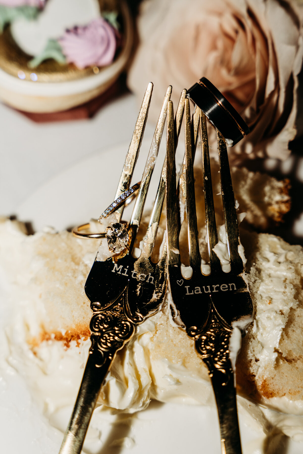 Artistic Pgh Wedding Photographer3-5