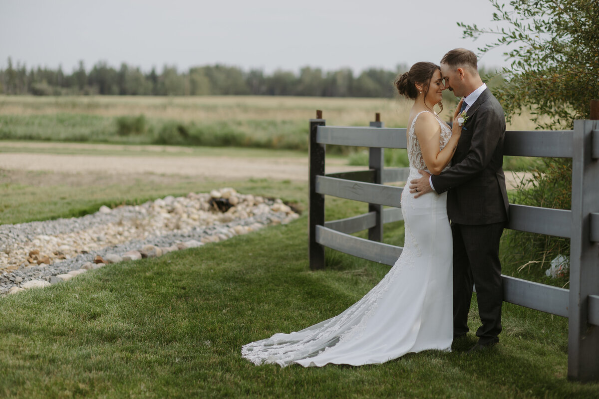 gardenvies estates couples evenign portraits 