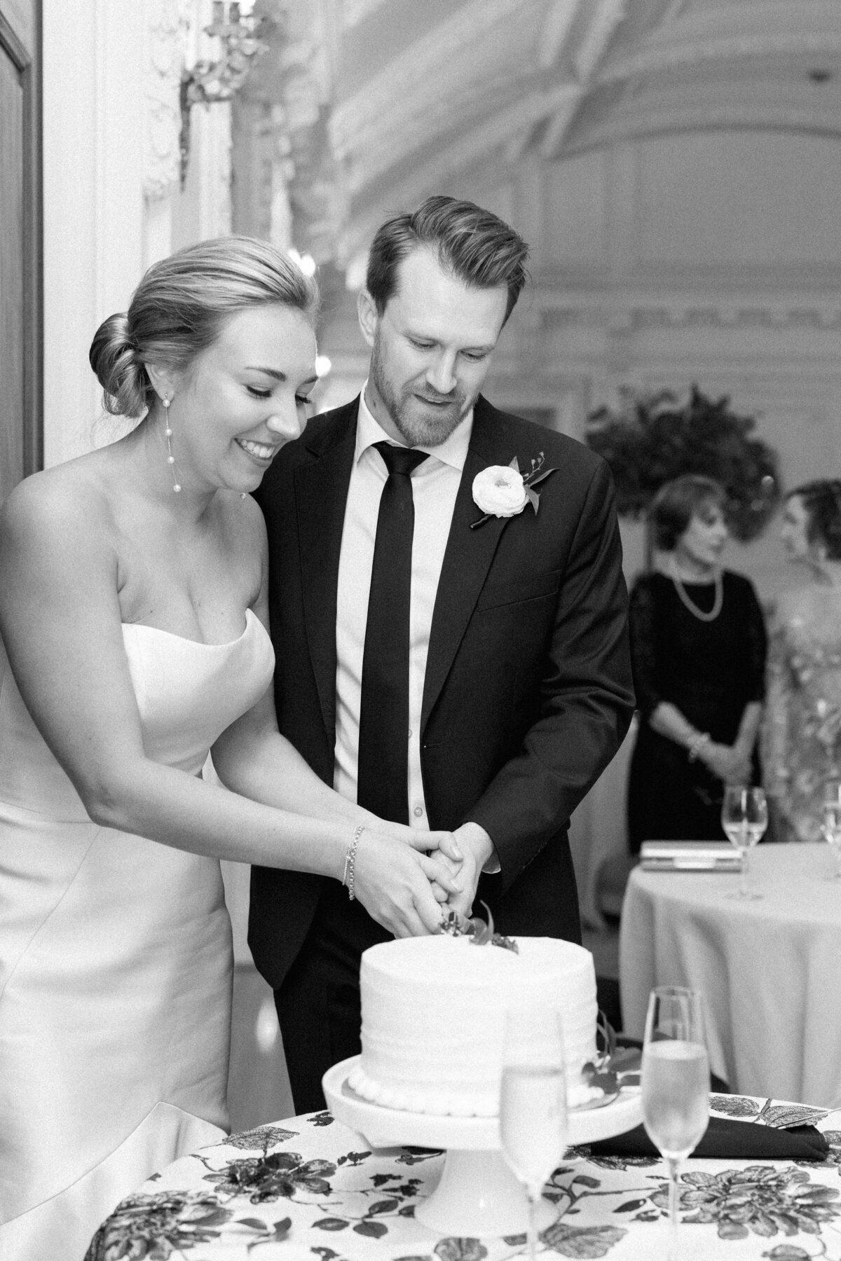 Austin+Taylor_Wedding_FoxtailCo-975
