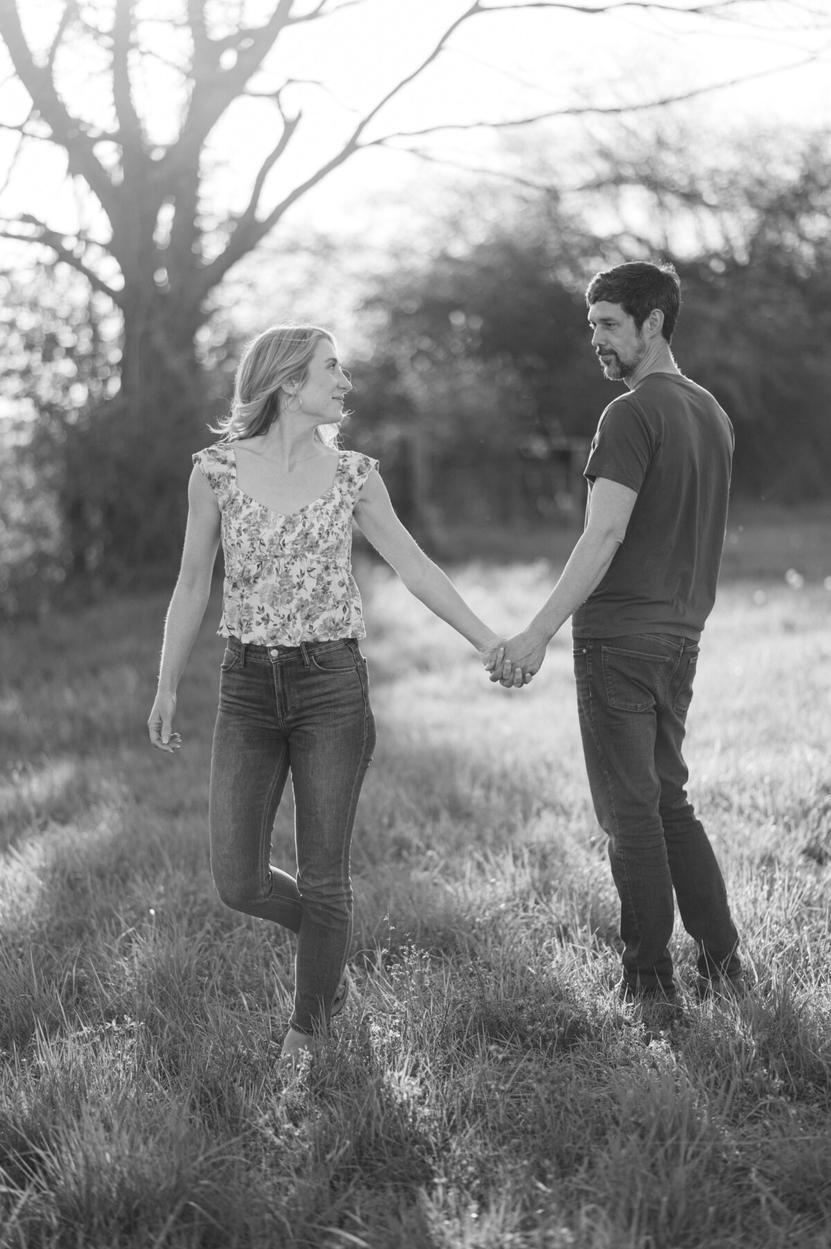 2025_StephWhitehillPhoto_K&J_Engagement-21