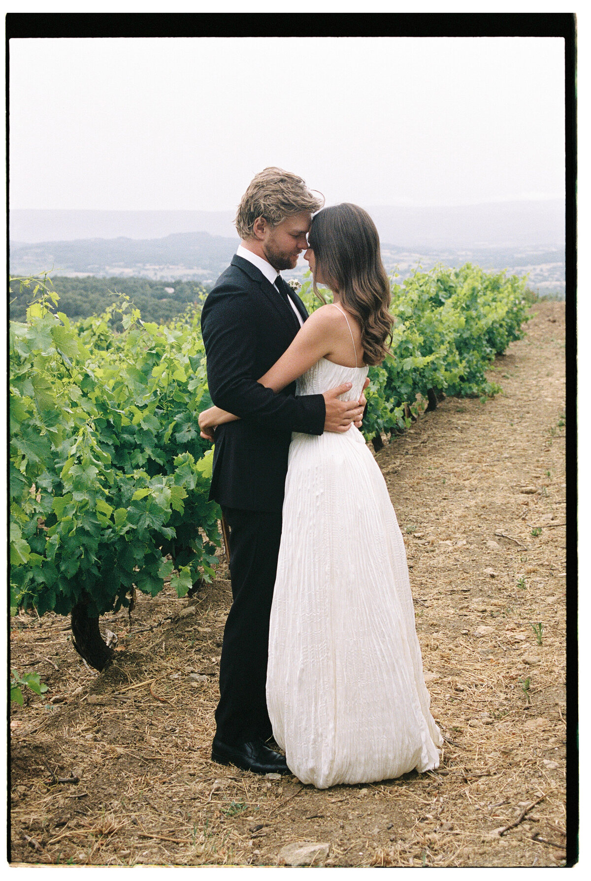 Gordes wedding