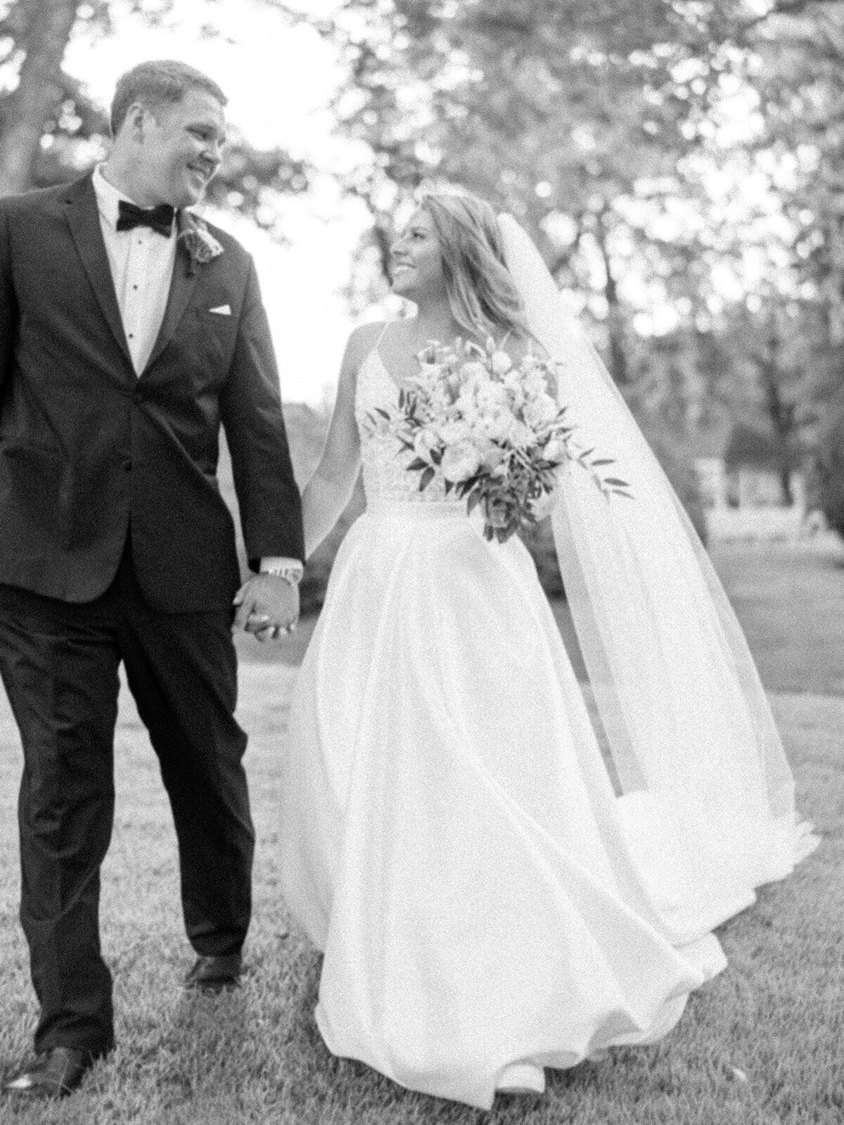 Charlottesville_and_Richmond_Virginia_Wedding_Photographer_Natalie_Jayne_Photography-03553