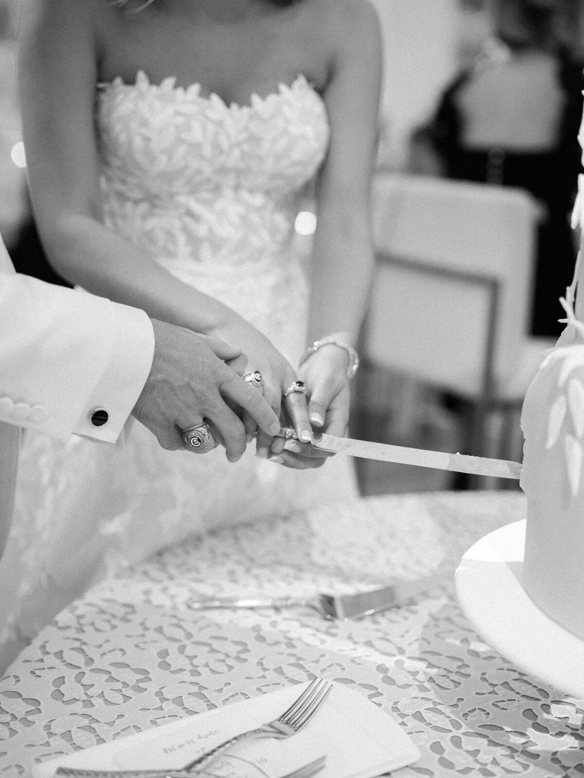 bluffton-wedding-photographer-montage-palmetto-bluff-59