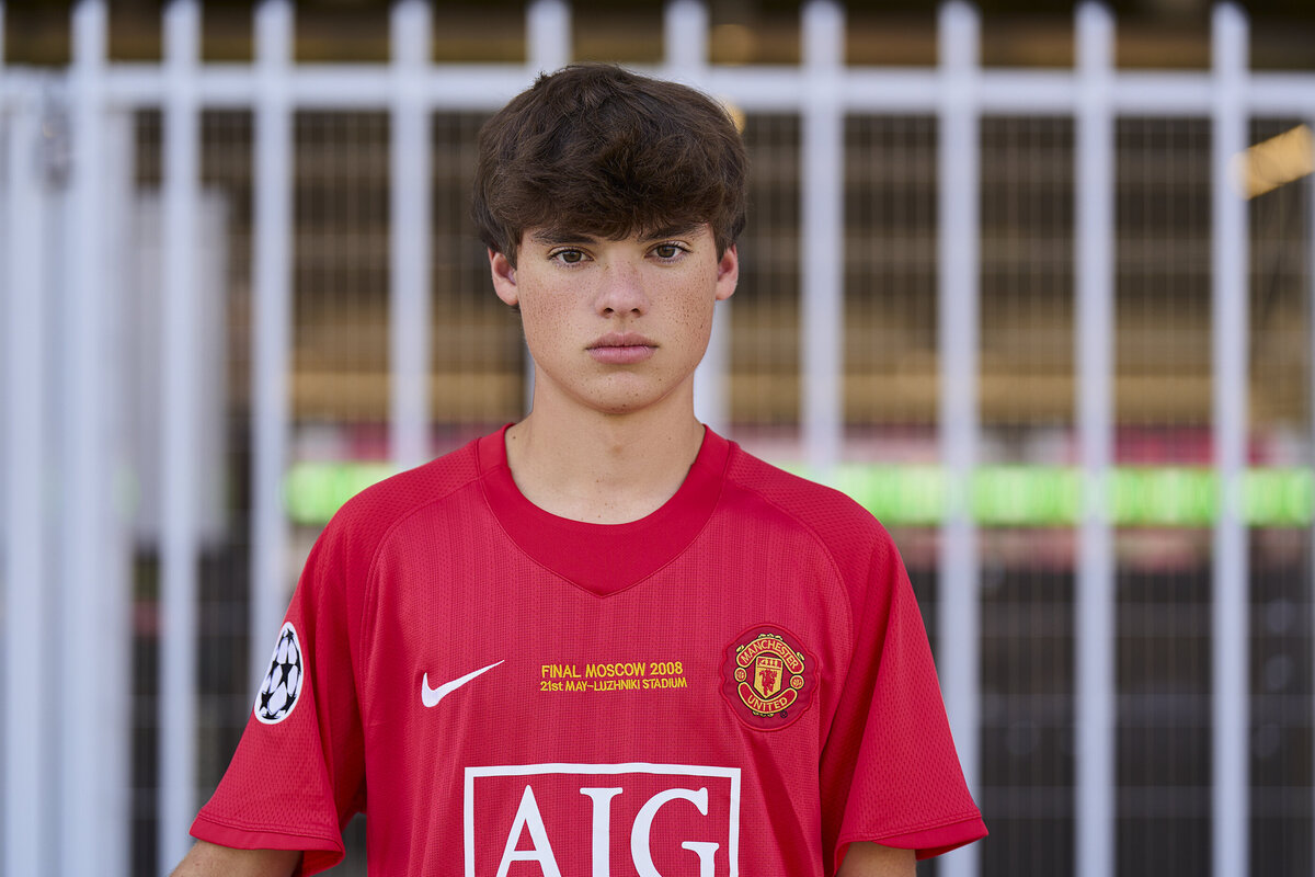 St. Louis senior photographer. senior guy soccer photos. Blanca Parciak Photography _58 (23)
