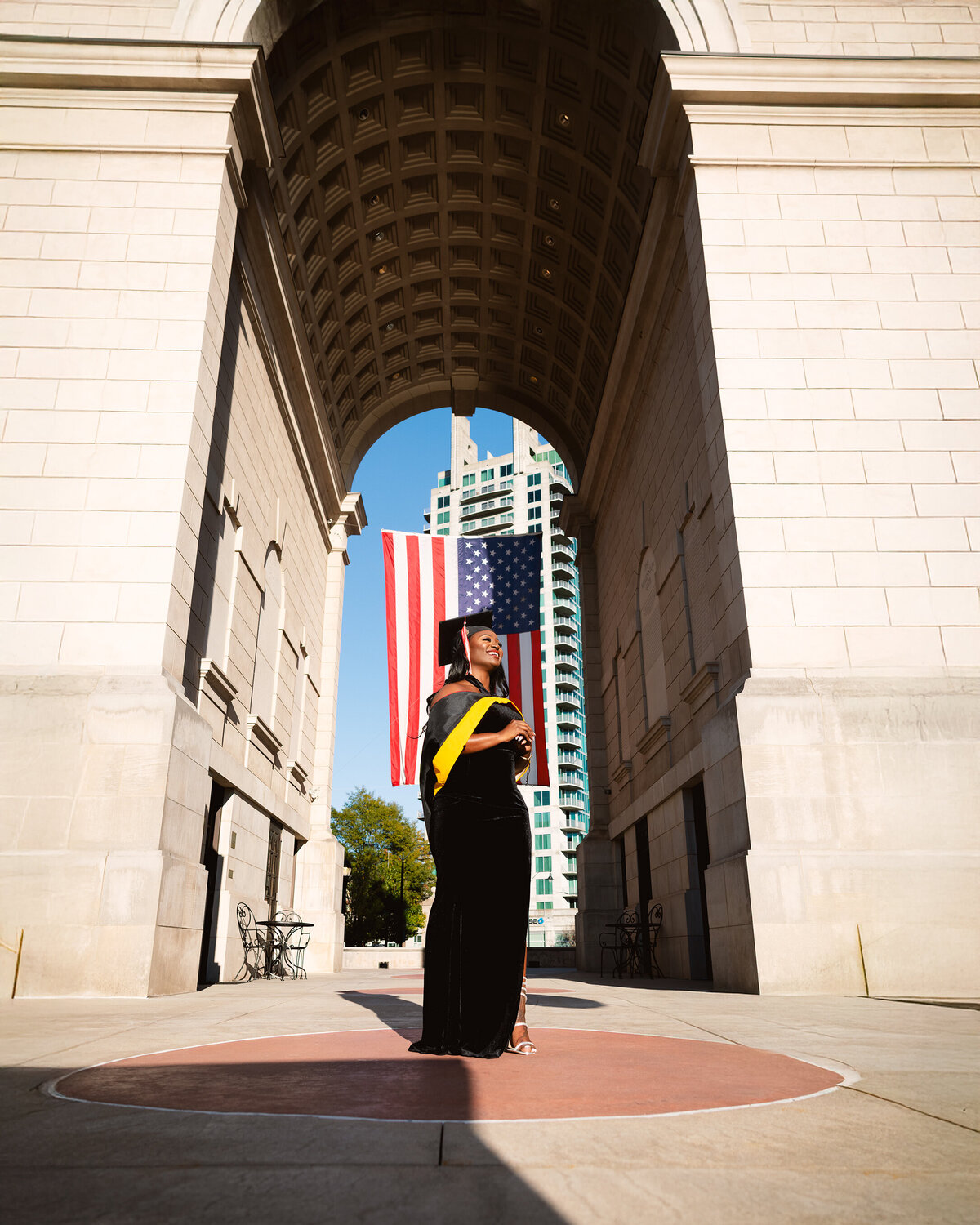 20241122_jada_outdoor_gradportraits_4139