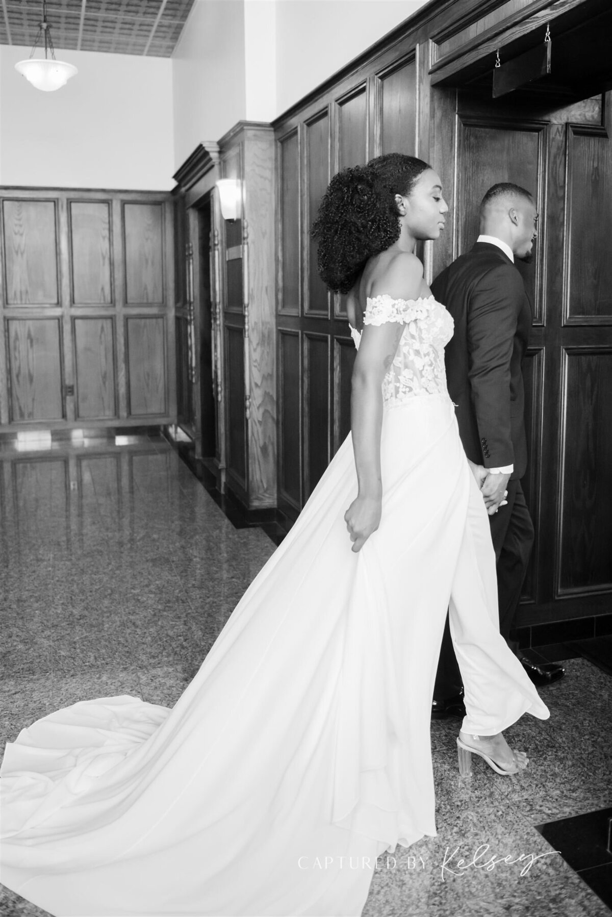 ANN-ARBOR-WEDDING-PHOTOGRAPHER-THE-COLLINS-OFF-MAIN-CAPTURED-BY-KELSEY-WEB-62_websize