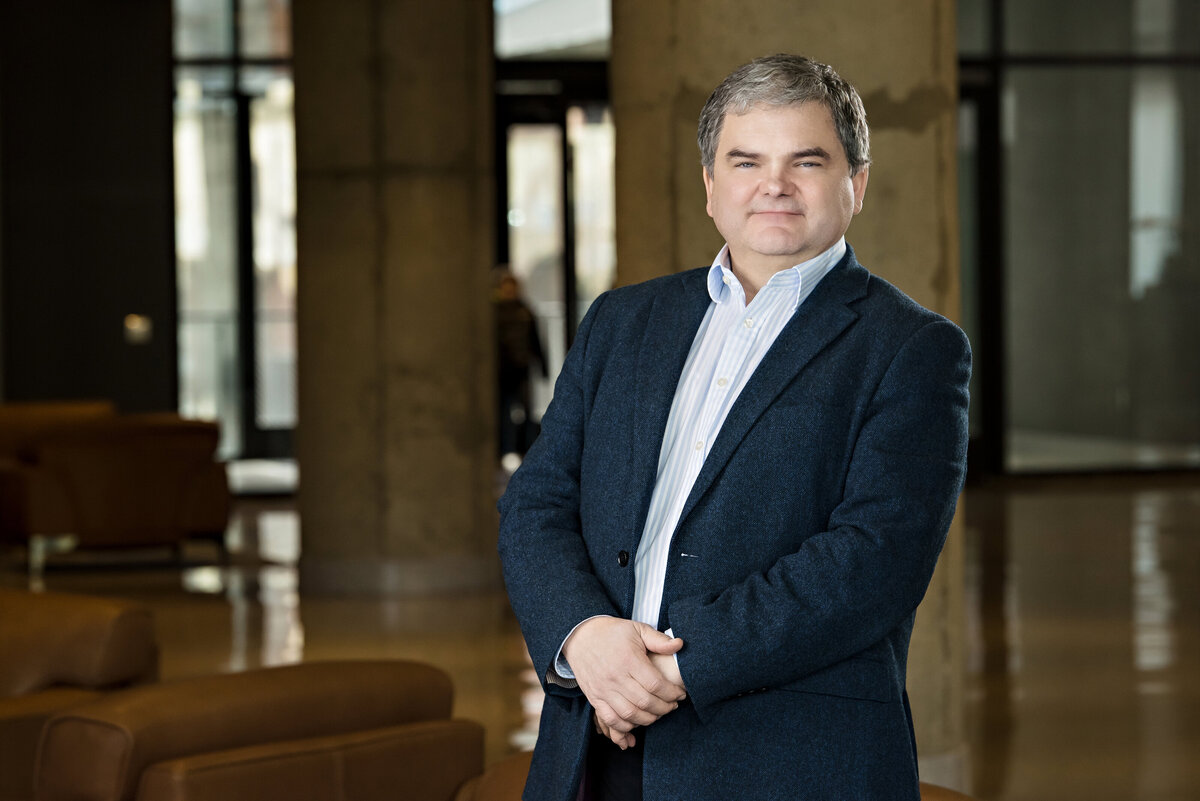 Executive Portraits - Russ Hickman Photography - 0062