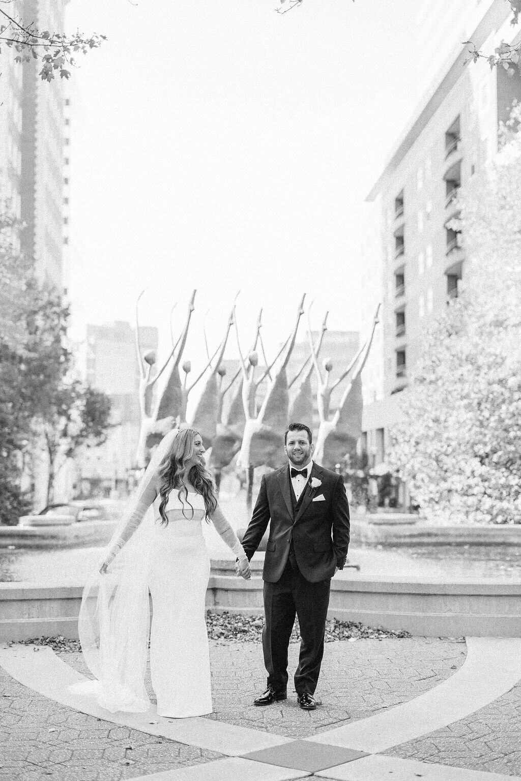 kendra_nick_wedding_bw-287