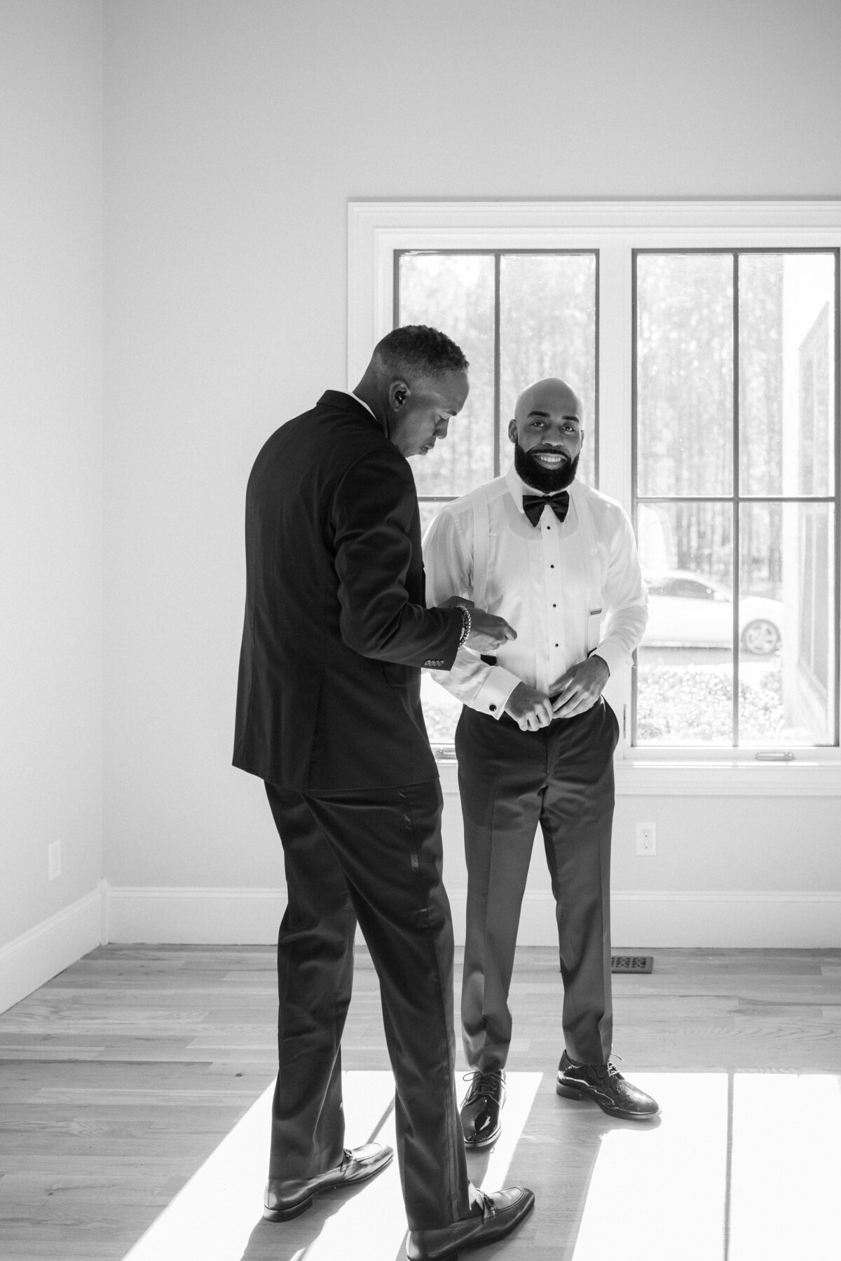 MORELOVEPHOTOGRAPHY_GETTINGREADY_BRADFORDWEDDING-21