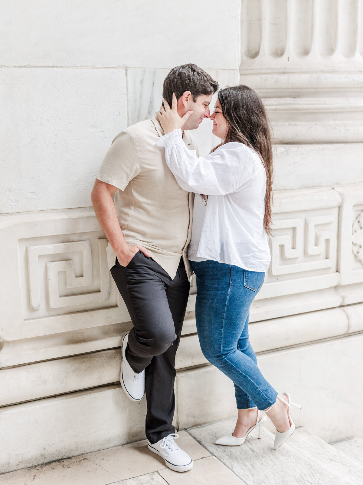 brittany-graf-photography-katie-mattingly-new-york-central-park-public-library-engagement-session-159
