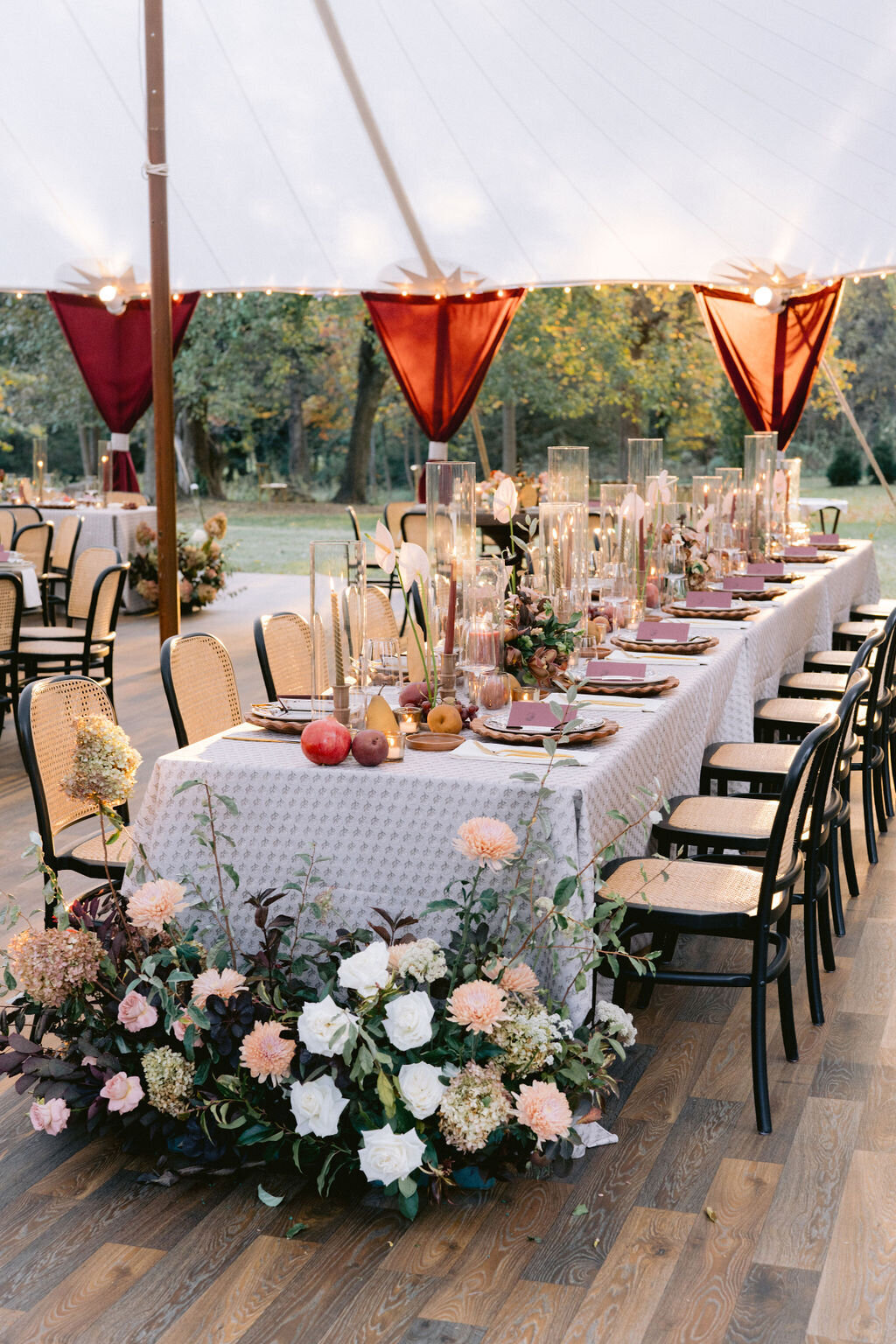 NikkiSanterre_EastCoastLuxuryWeddingPhotographer_CaitieHanrahan_KeswickHallWedding_Jac&Zach-210