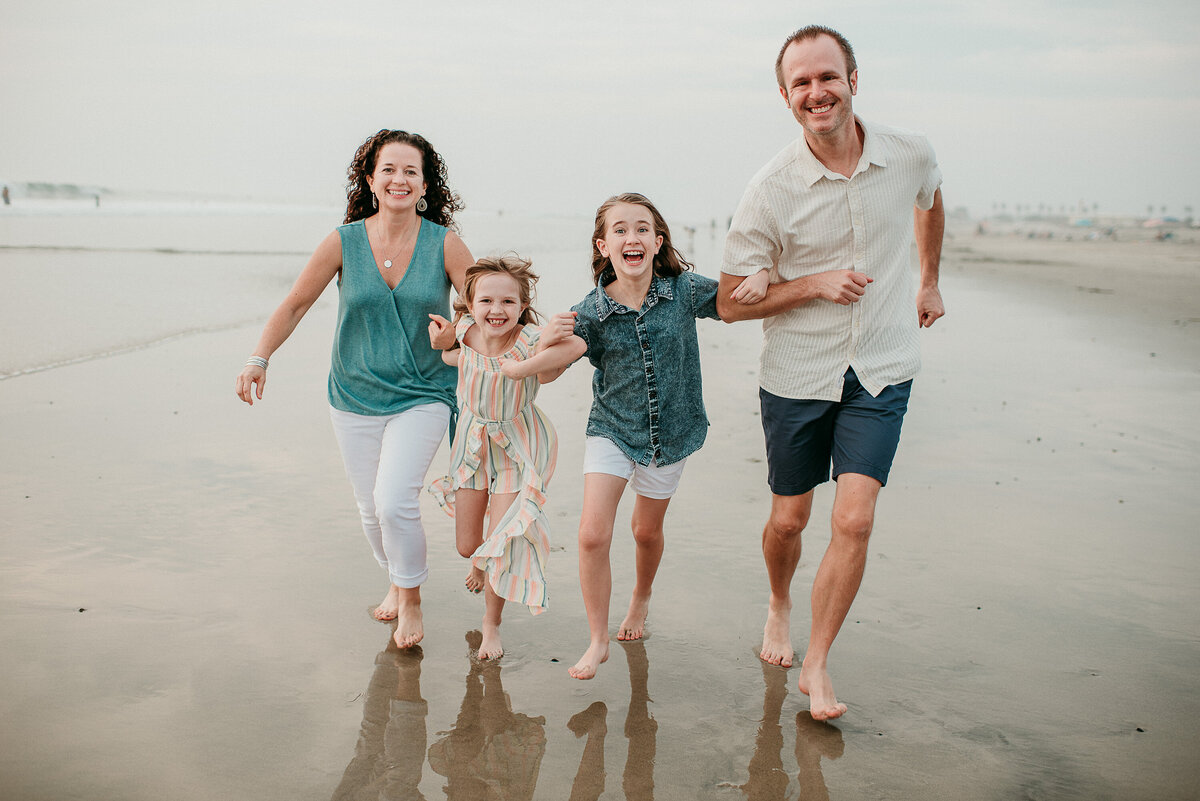 Carlsbad Family Photographer-run to me133