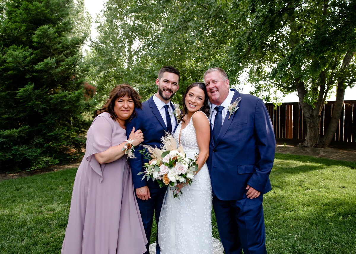 05282023_Emily+ZachWedding_GraceBarnCA_AnjaJensenPhotography-989