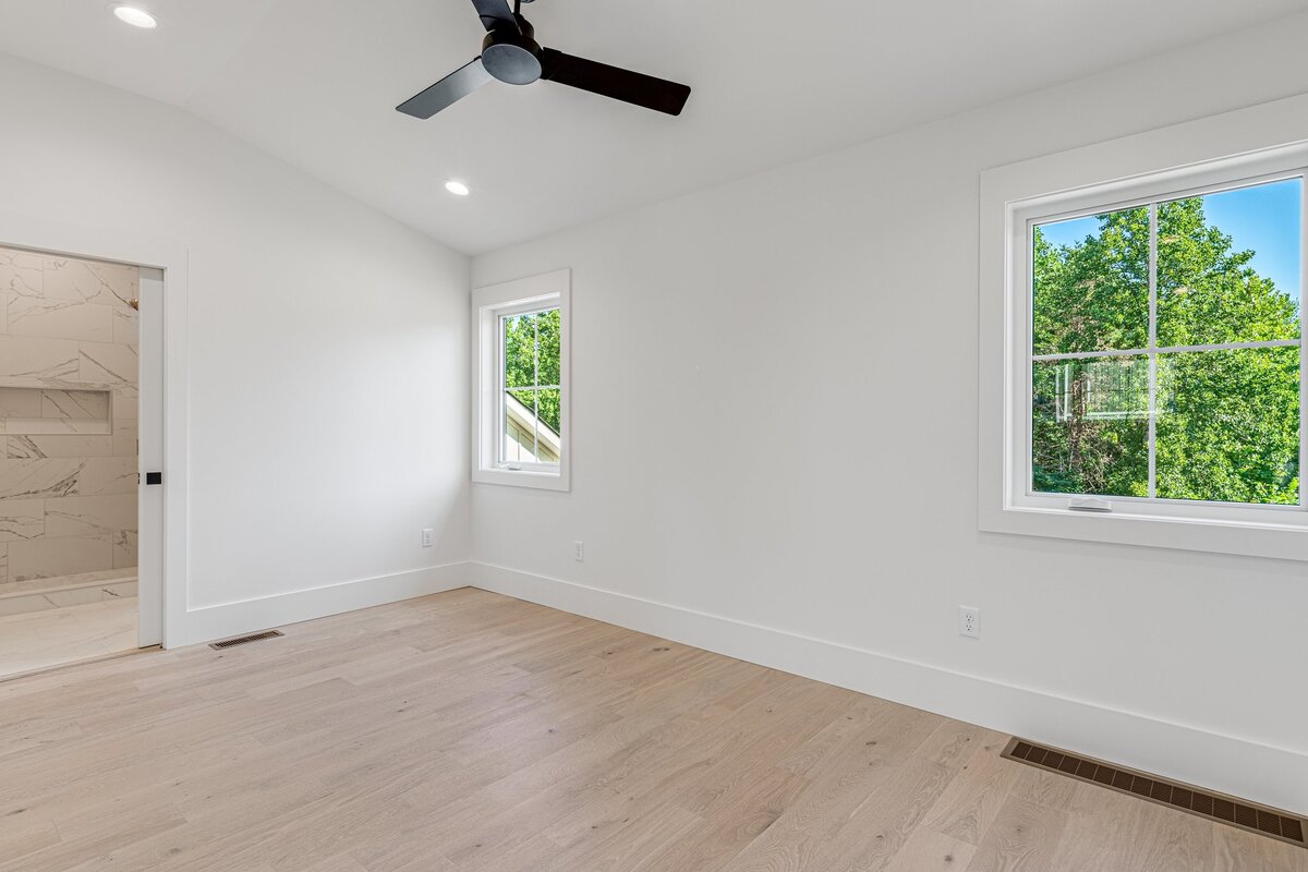 25-web-or-mls-18-baxter-woods-ln