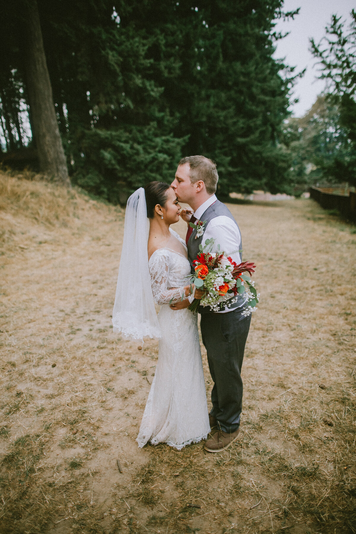Portland-Wedding-Photographer-Mt-Tabor-Wedding-97