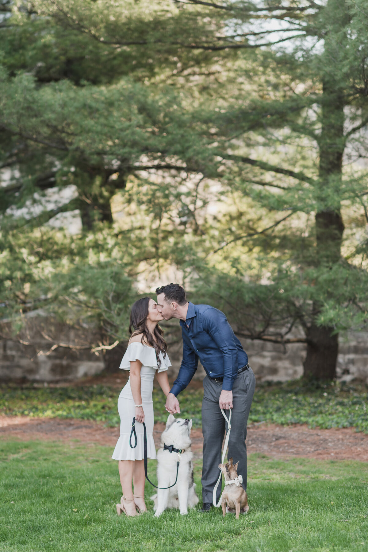 SPRING ANN ARBOR ENGAGEMENT SESSION AT THE LAW QUAD WITH KARI DAWSON2