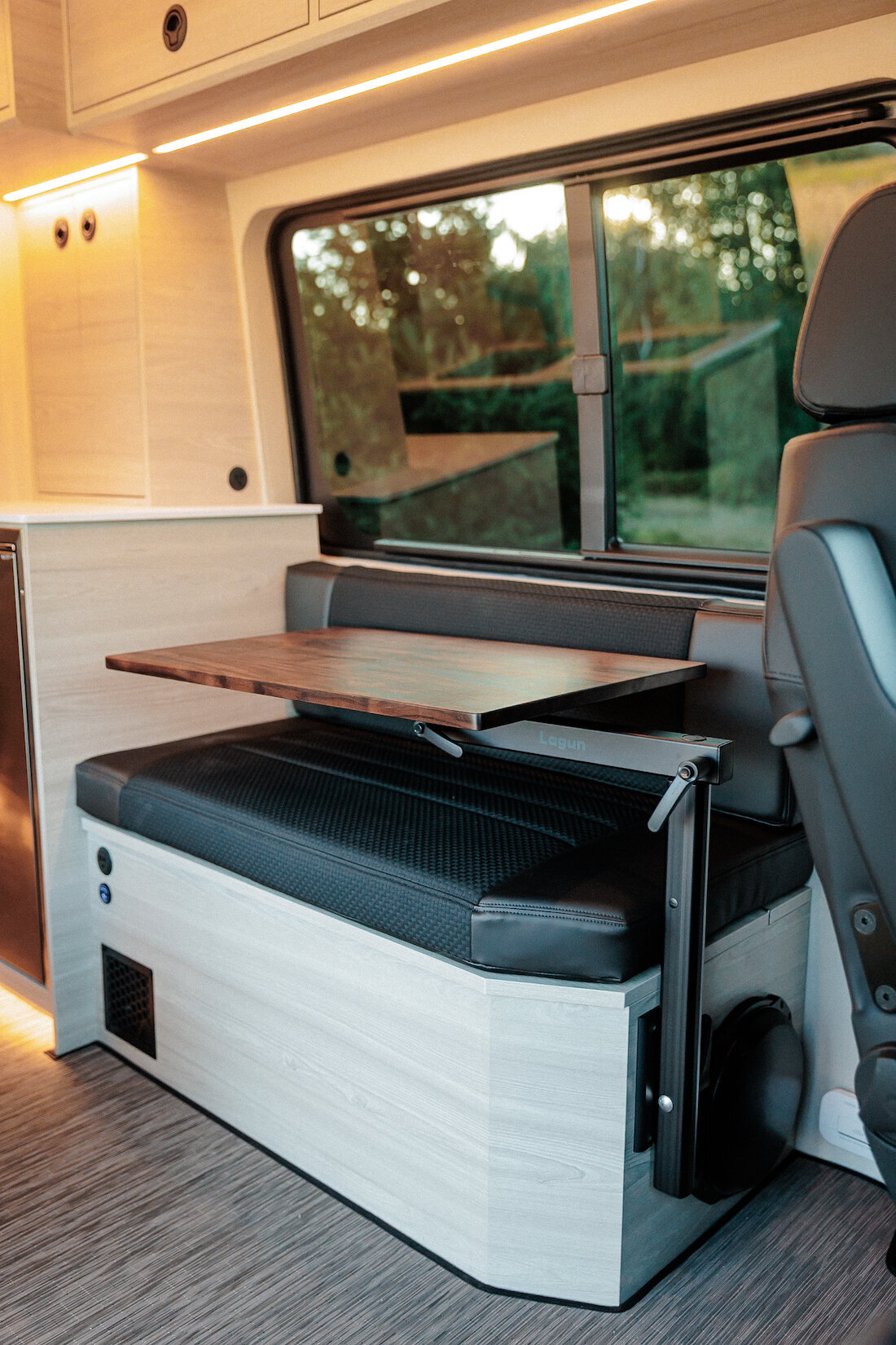 2_PawPrintsPitStops250918_BMV_SlowFastcreative_0721