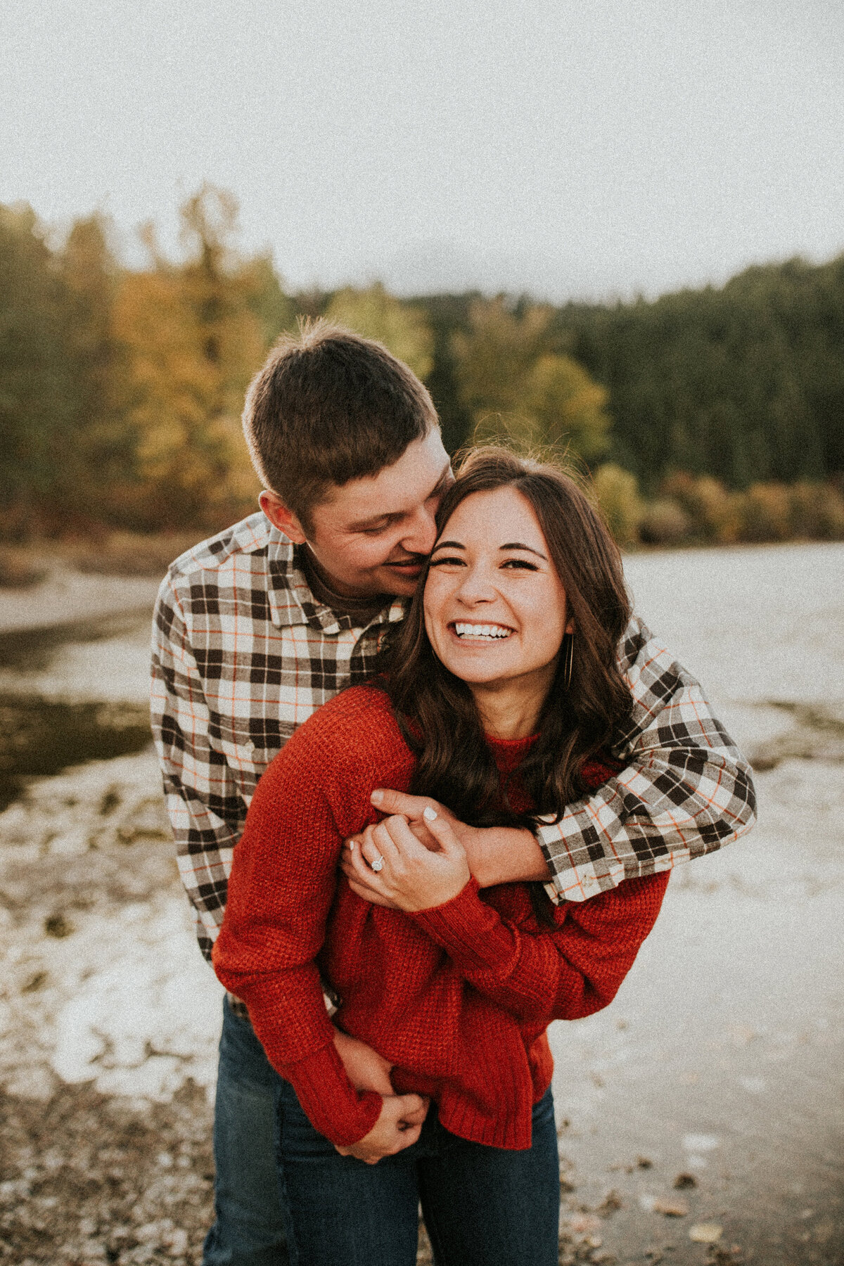 engagement-session-lake-and-forest-montana-28