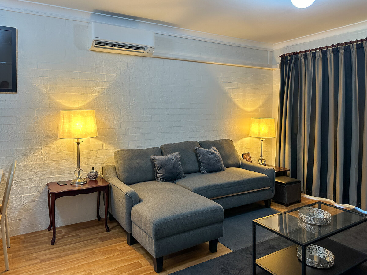 IMG_interior-repaint-lounge-perth-brush-and-bond-60-2
