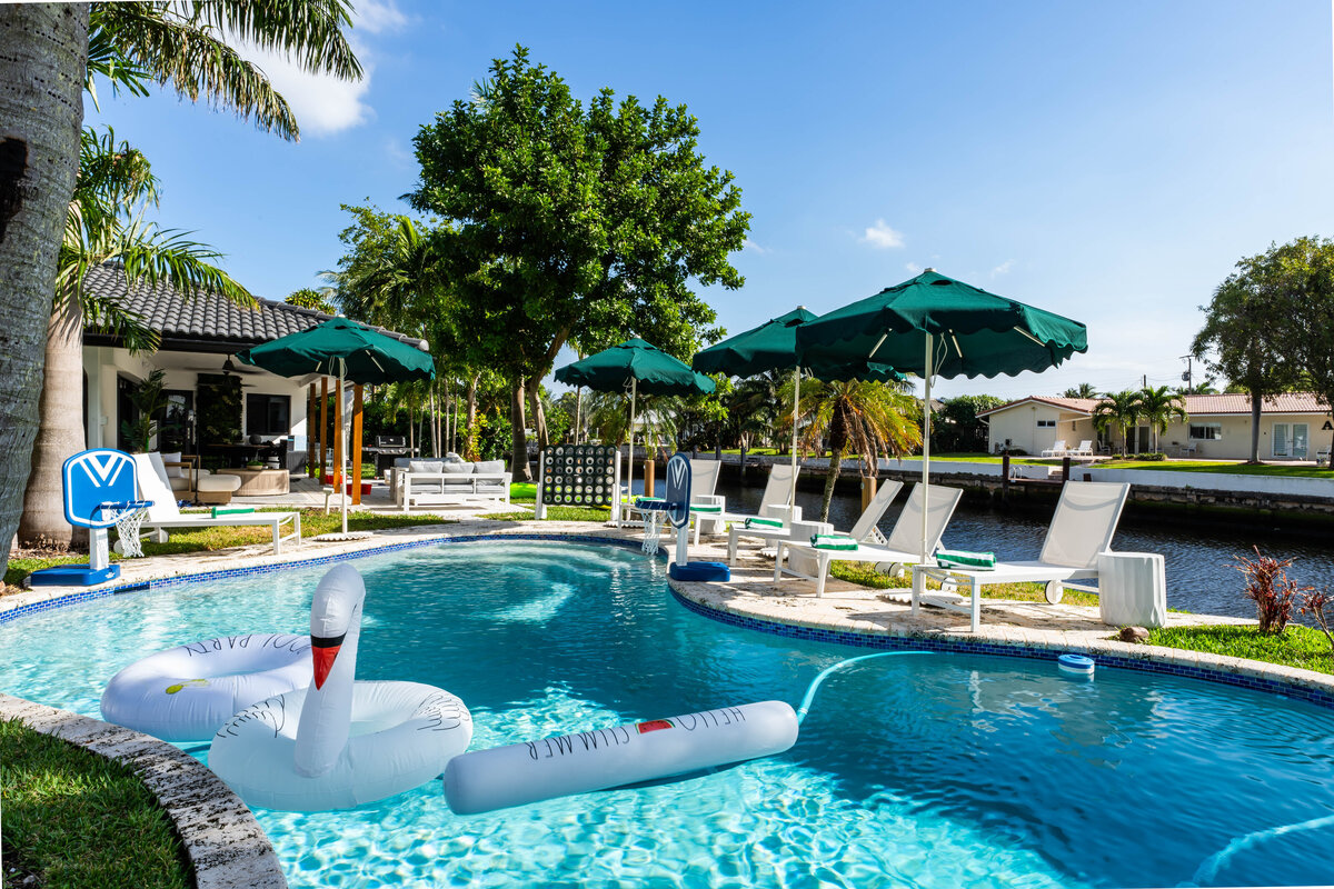 Pool (7)
