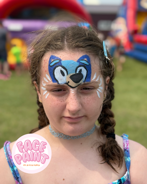 face-painting-by-alyssa-daken-bluey-forehead-face-paint-design