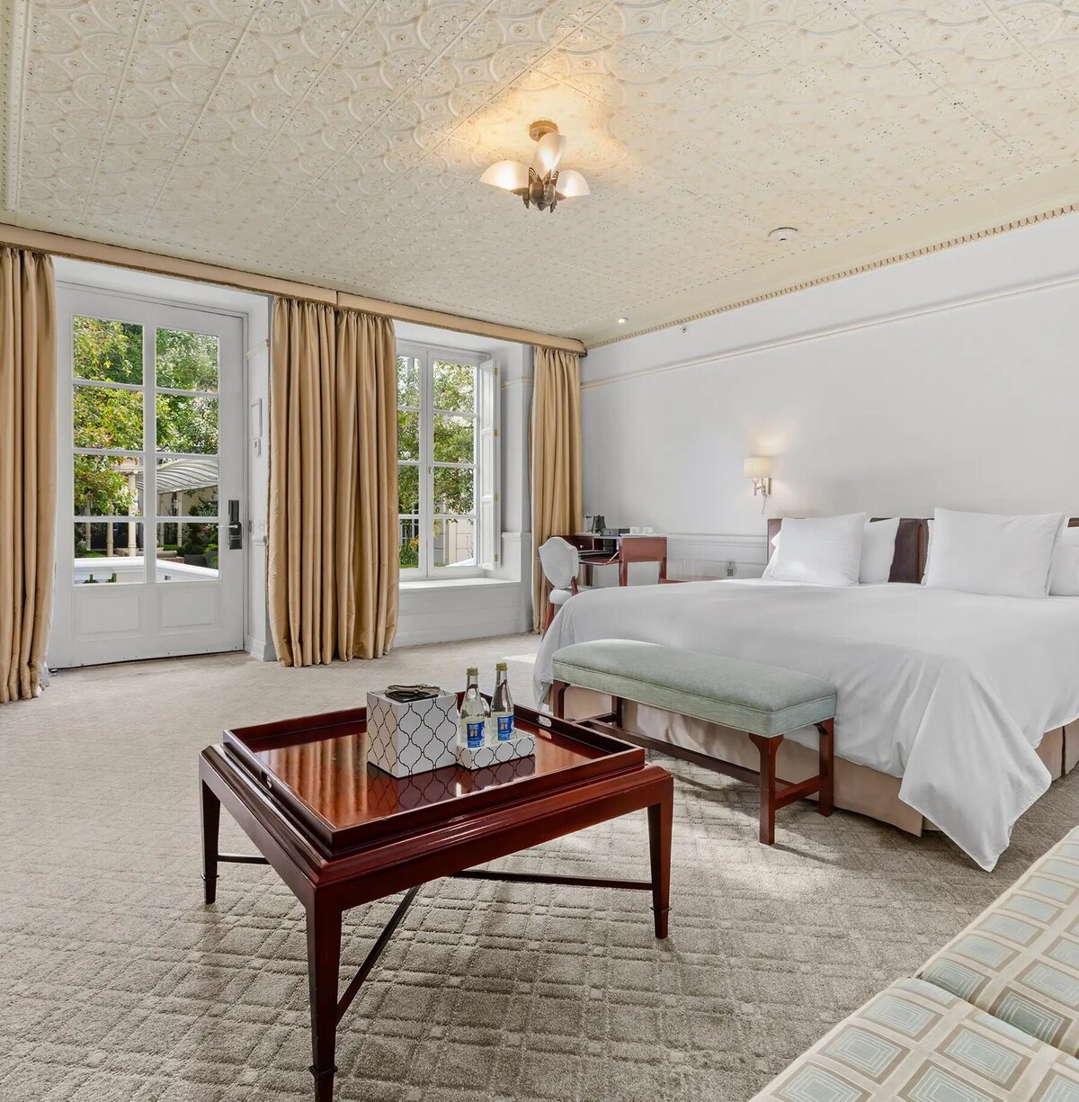 Waterstone - Casa Gangotena - Quito - Luxury Boutique Hotel - luxury-king-2