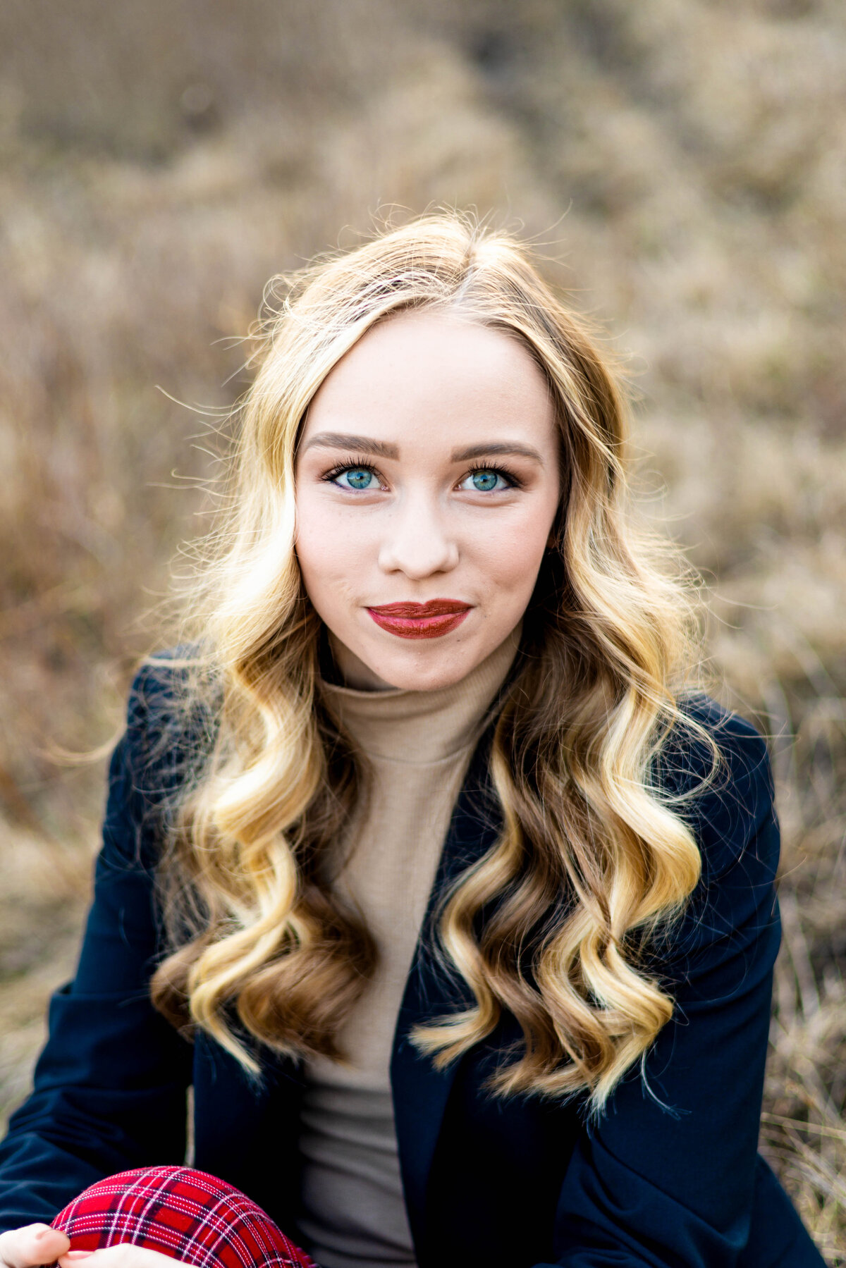 Alyssa Joy Gordon . New Hampshire Portrait Photographer . Senior Portraits . Family Portraits-82