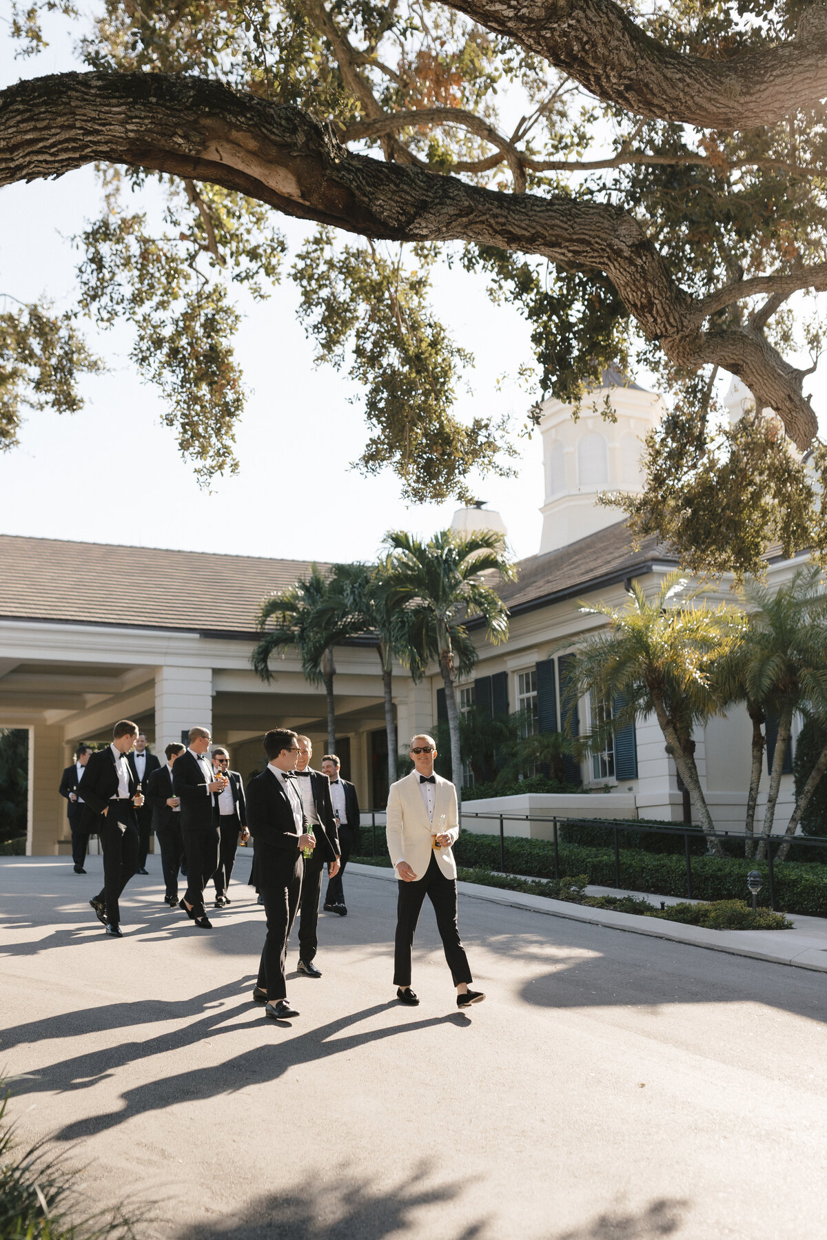 Palm Beach Jupiter Vero Beach wedding planner wedding design wedding coordination Florida wedding full service wedding planner full service wedding management South Florida wedding colorful wedding design partial wedding johns island 7