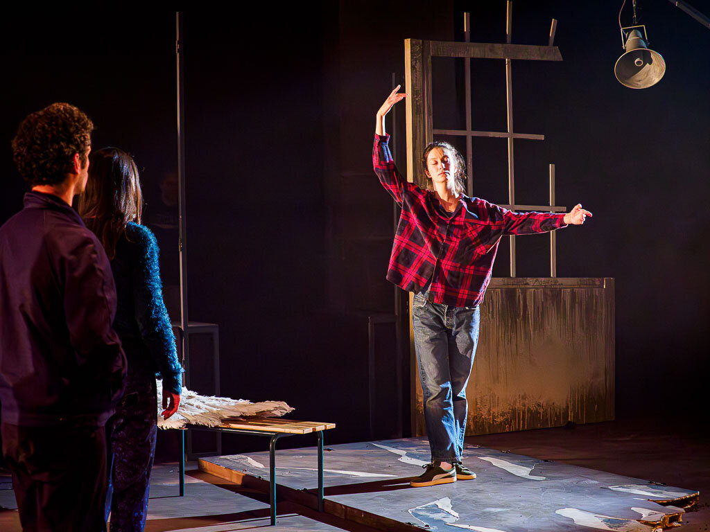 L'ECLIPSE Générale mise en scène Leslie Bernard, Matthias Jacquin ©Marie Charbonnier-098