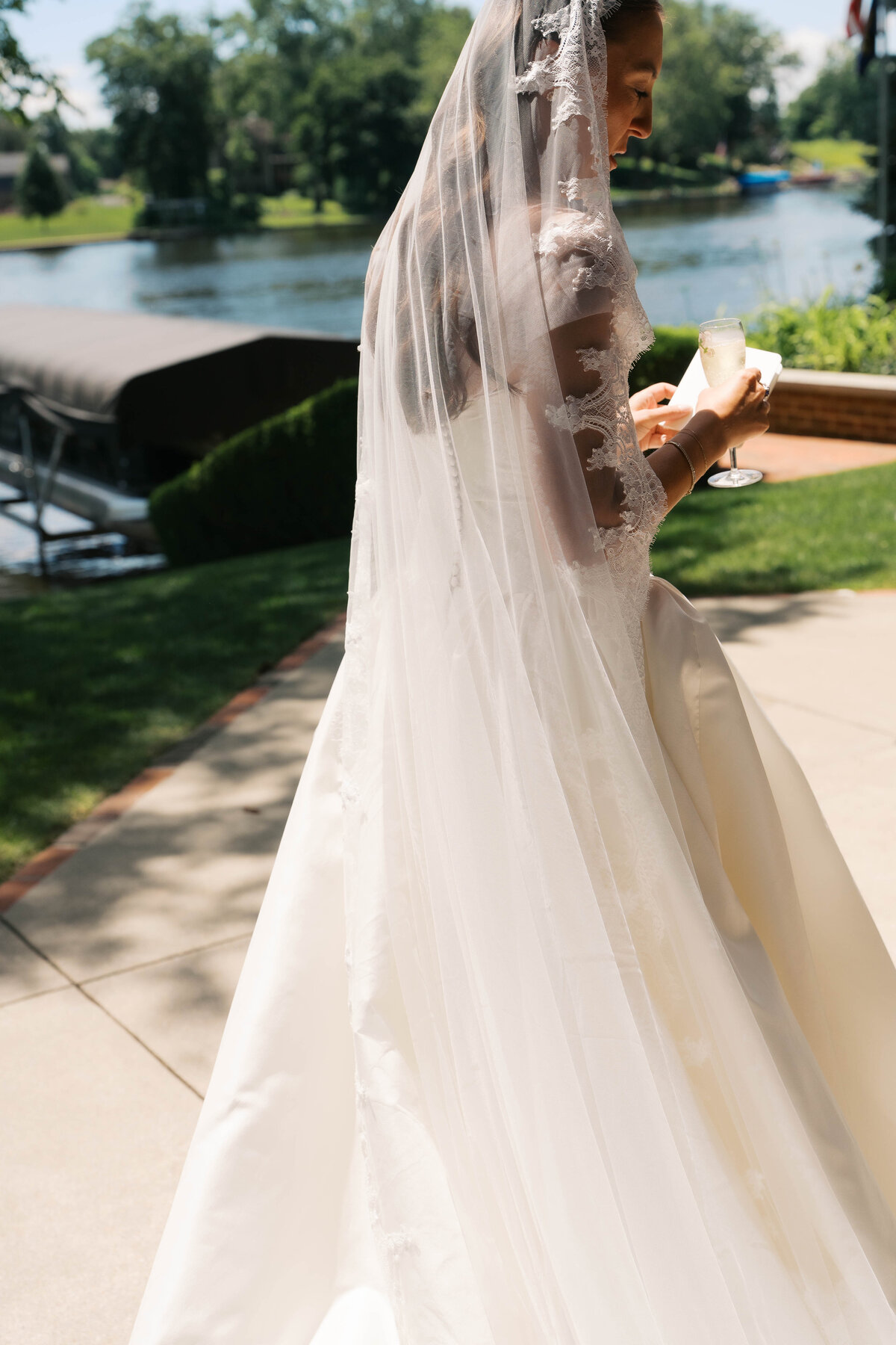 Elizabeth + Reid - Wedding - Wellfield Botanic Gardens  - Elkhart, IN - Wedding Photographer-7