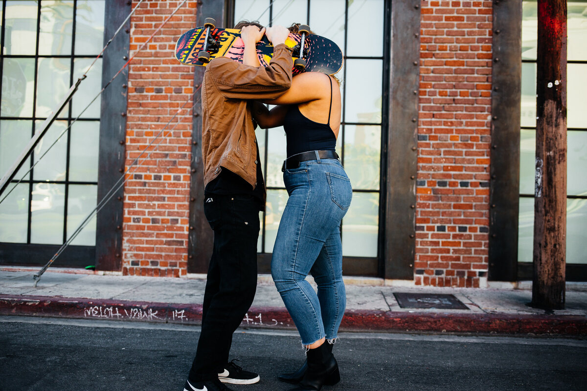 downtown-los-angeles-arts-district-engagement-photos-dtla-engagement-photos-los-angeles-wedding-photographer-erin-marton-photography-9