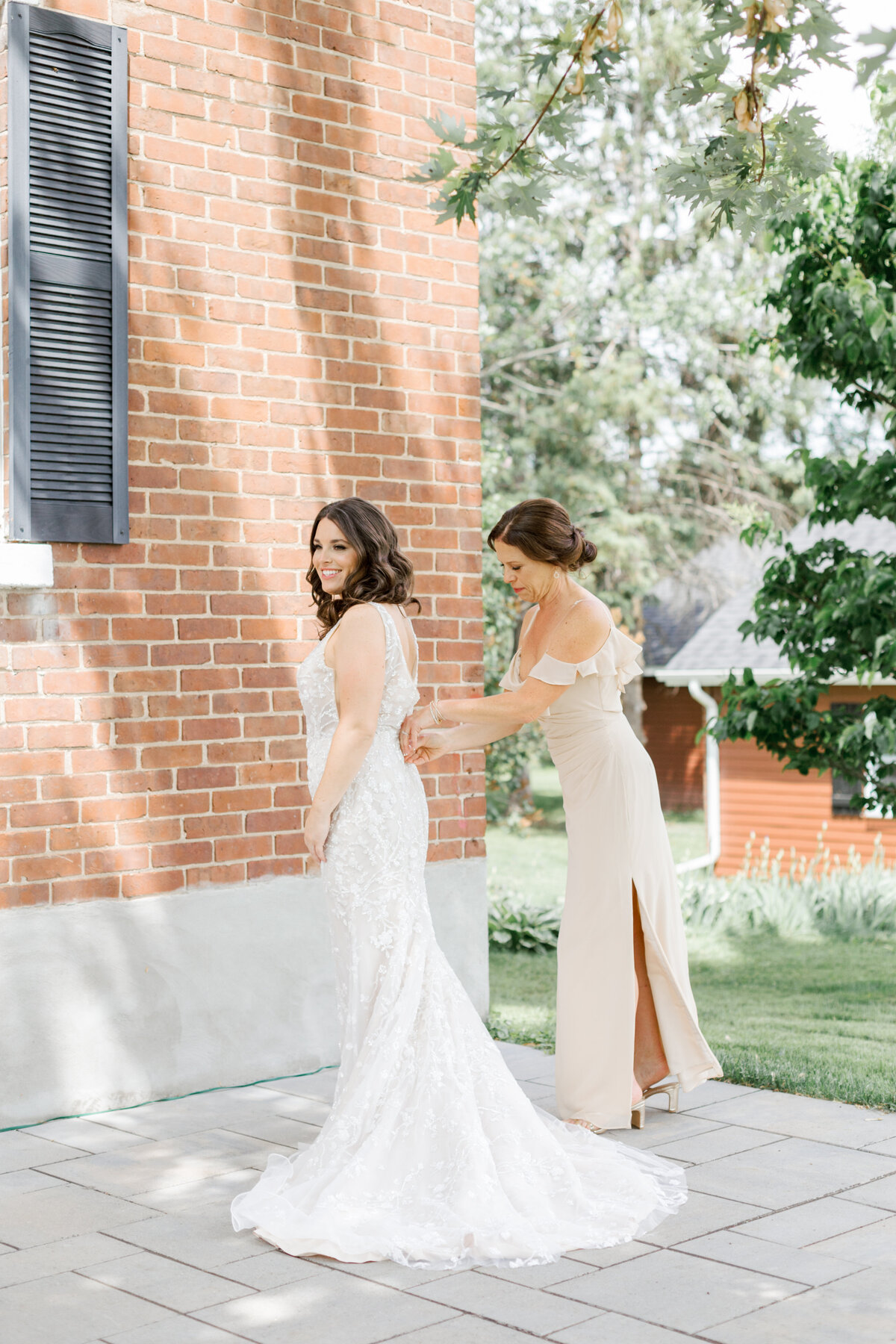 Kaitlyn & Phil Wedding - Sneak Peeks-14