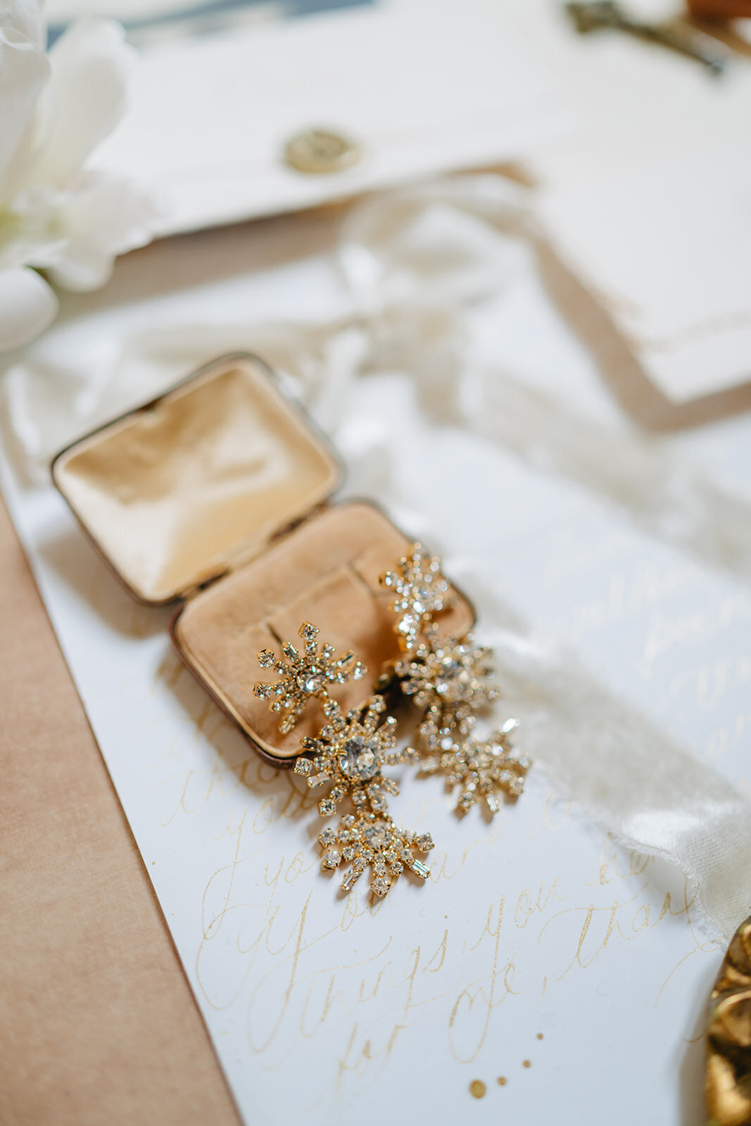 MorganeBallPhotography-StyledShoot-SparklingMoments-VilllaBalbiano-01-VenueDetails-31-3083