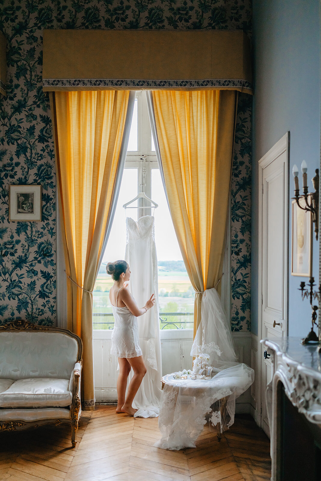 MorganeBallPhotography-Wedding-VictoriaJeremy-02-VictoriaGettingReady-29-7501_websize