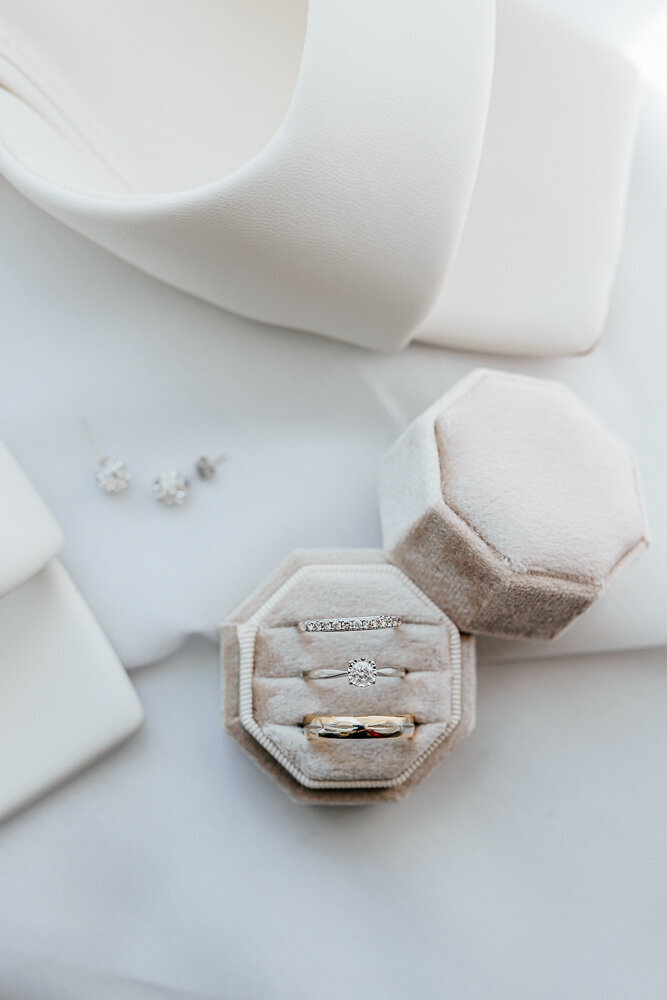 Vignoble de la Bauge Wedding - Emma Persi Photography-6