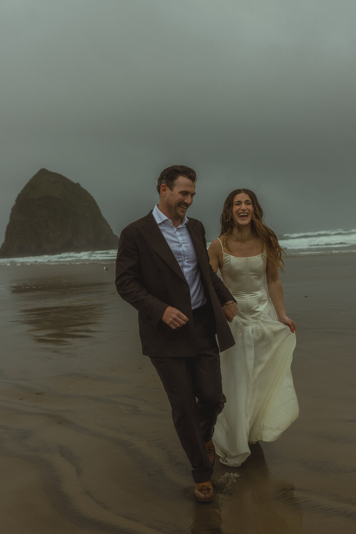 CannonBeachCouple-49