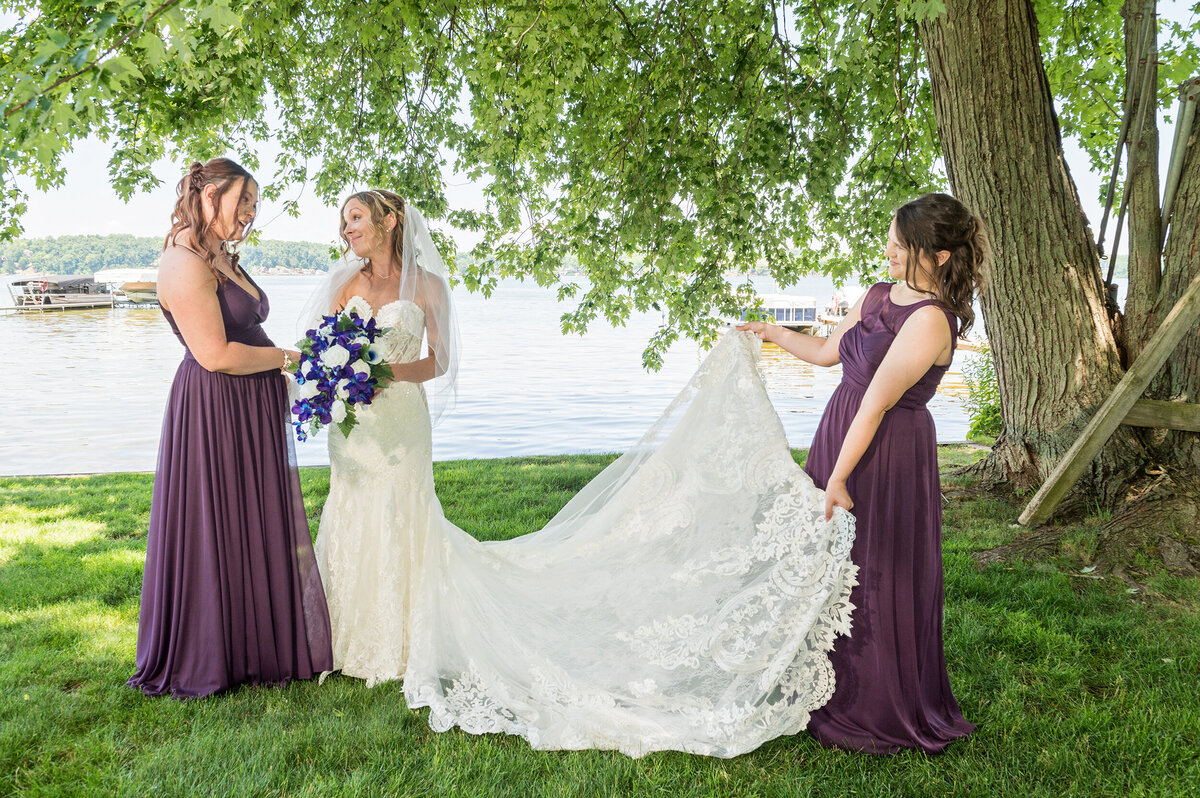 Detroit-Wedding-Photographer-The-Landing-091