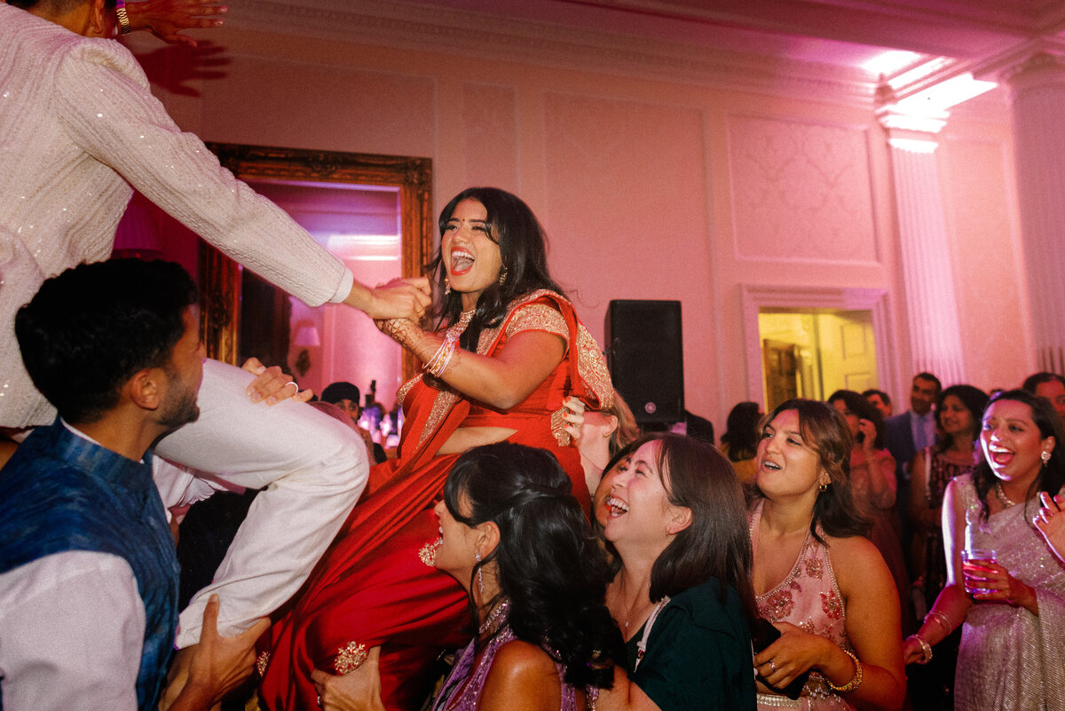 Hedsor-House-Indian-Wedding-Photographer-56