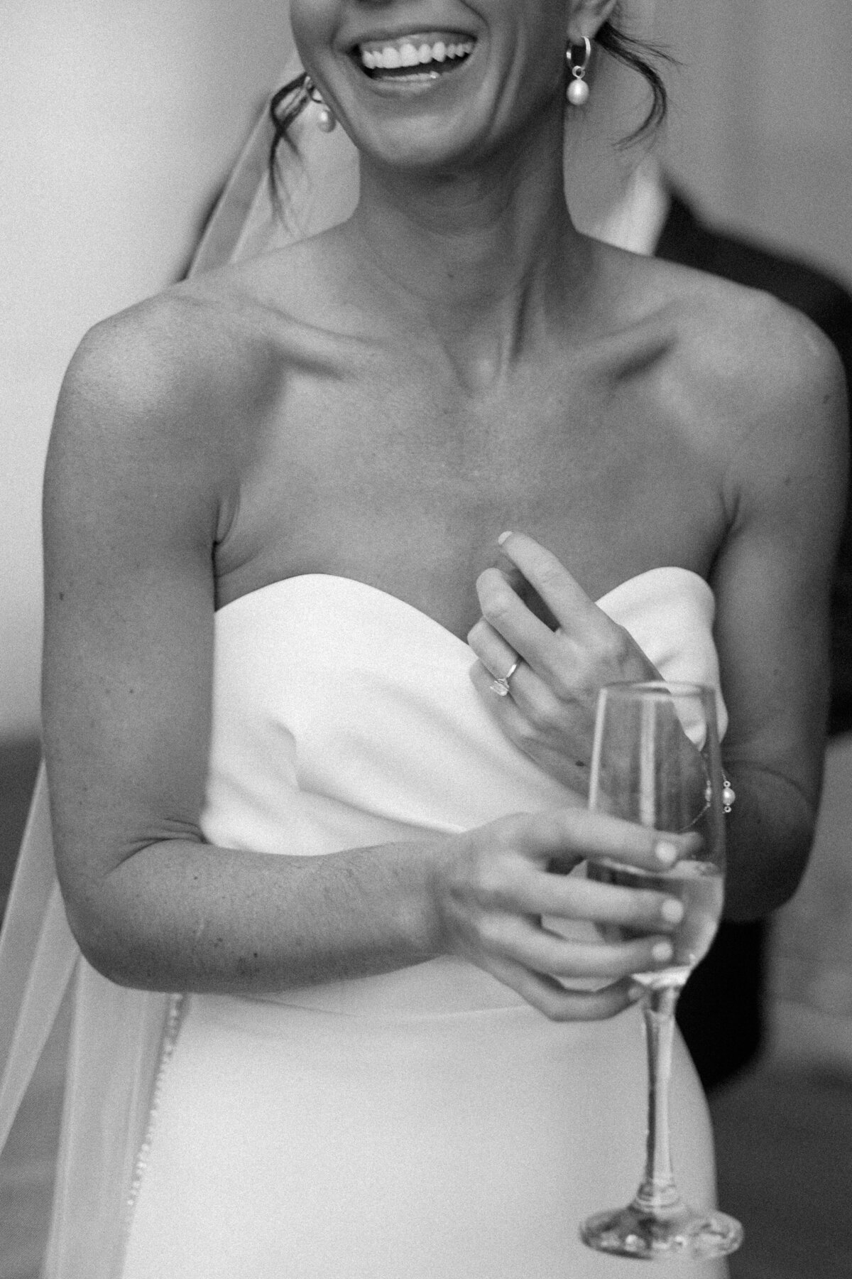 Kate-Tim-Ballroom-at-the-Ben-Philly-Wedding-Photographer-Kristy-Hoadley-Weddings-35