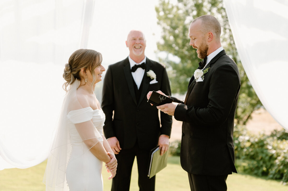 beacon_hill_spokane_washington_summer_wedding_06